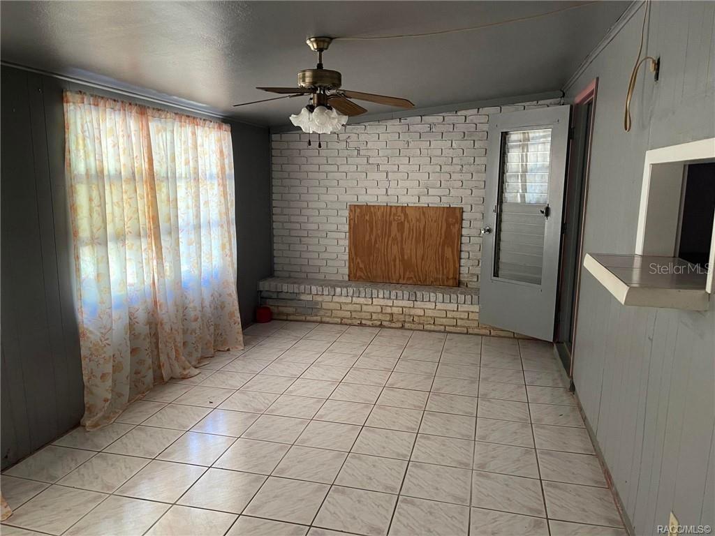 Single Family Residence at 120 NW Magnolia CIR, CRYSTALRIVER FL 34428, Crystal River, photo 13 of 46