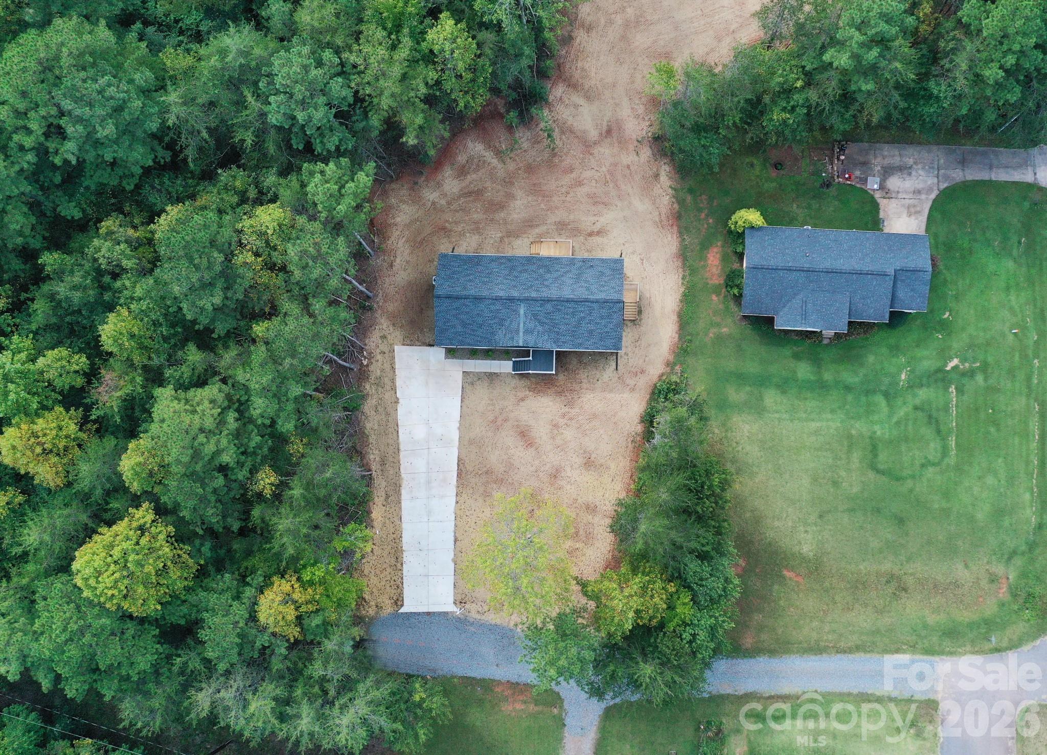 Single Family Residence at 2063 Vance Street, Newton, photo 4 of 40