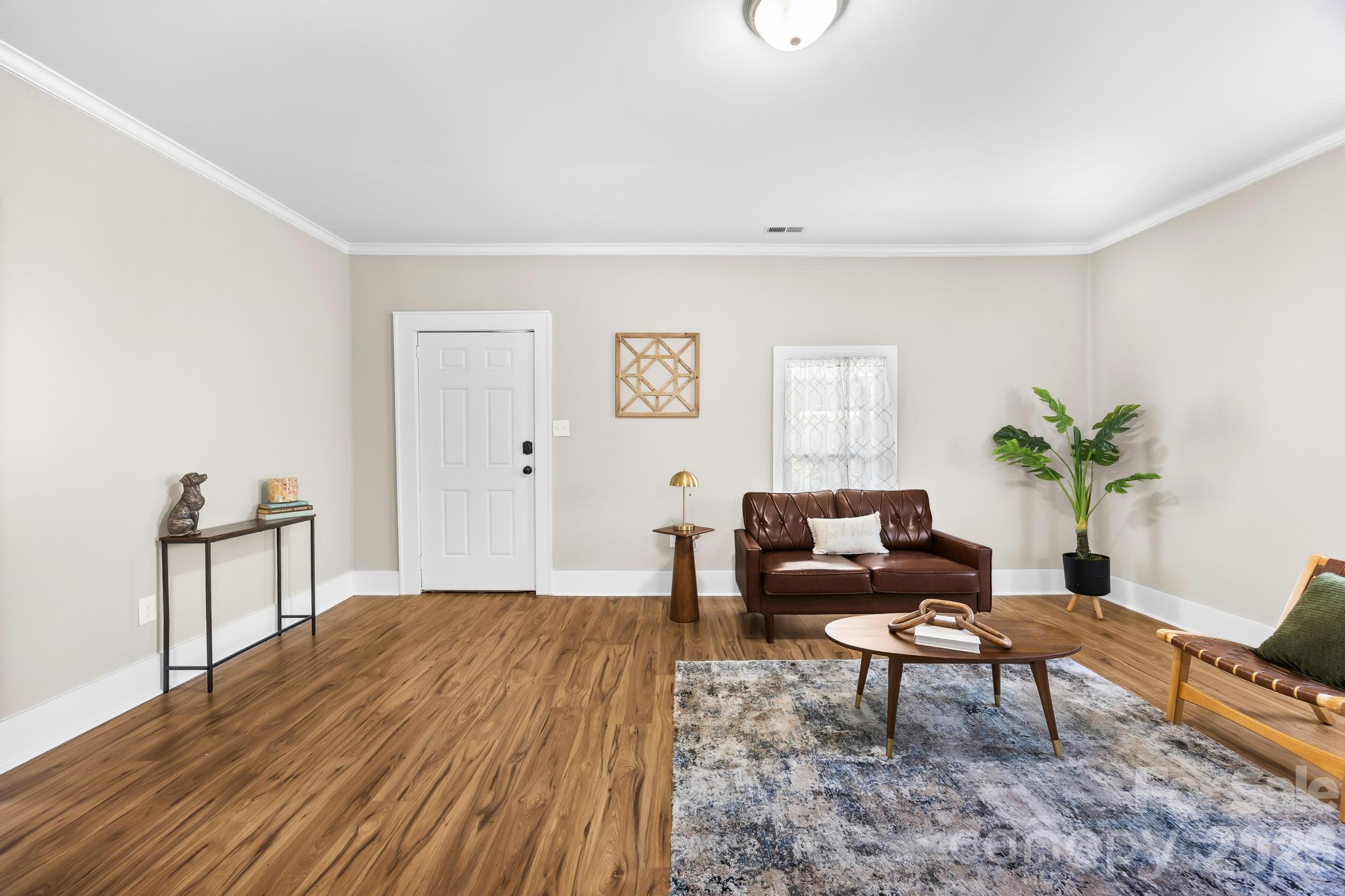 Single Family Residence at 804 Jackson Street, Salisbury, photo 6 of 16
