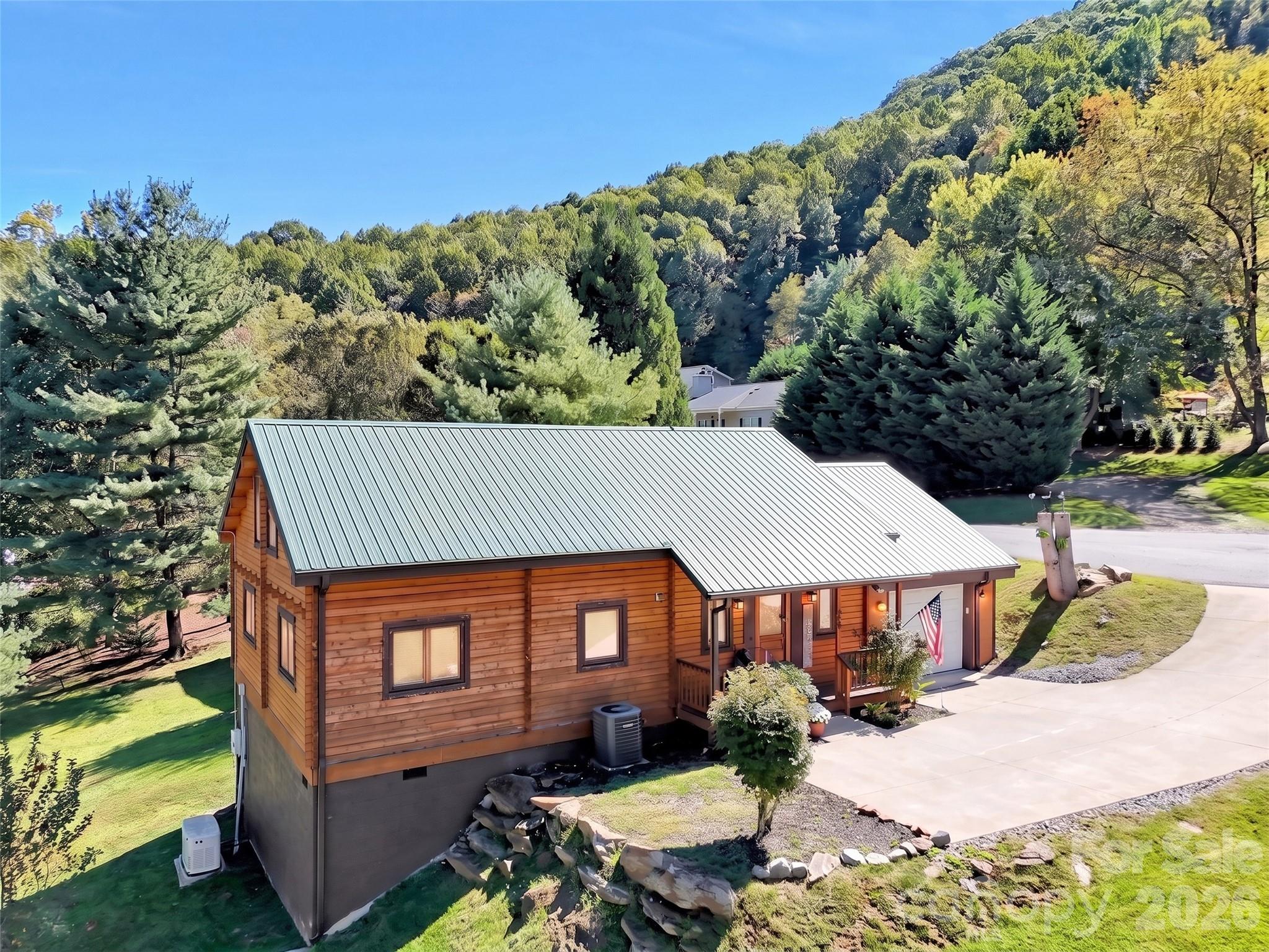 200 Linsonwood Ridge