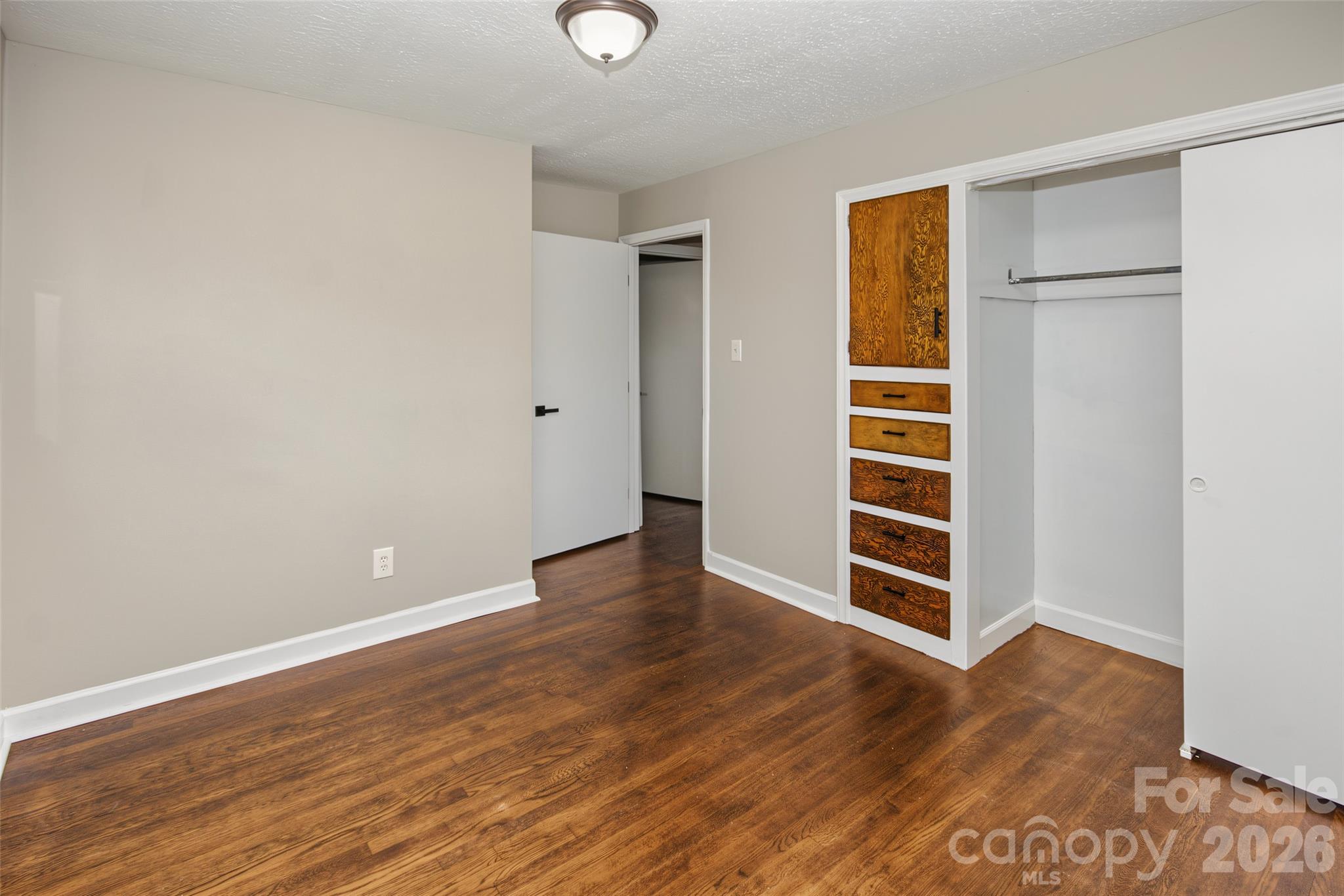 Single Family Residence at 517 N Carolina Avenue, Statesville, photo 12 of 18