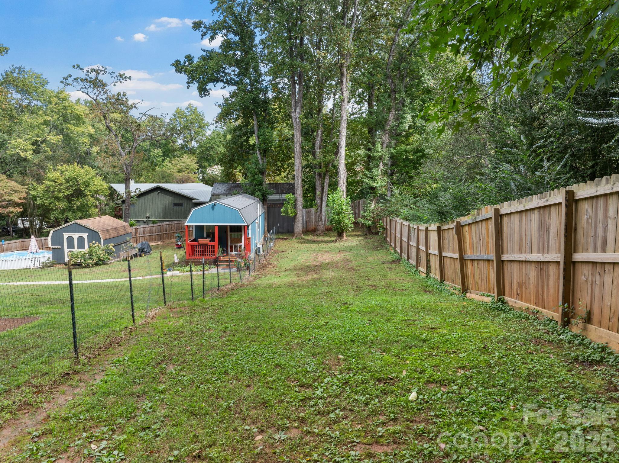 Single Family Residence at 101 Catherine Drive, Columbus, photo 42 of 45