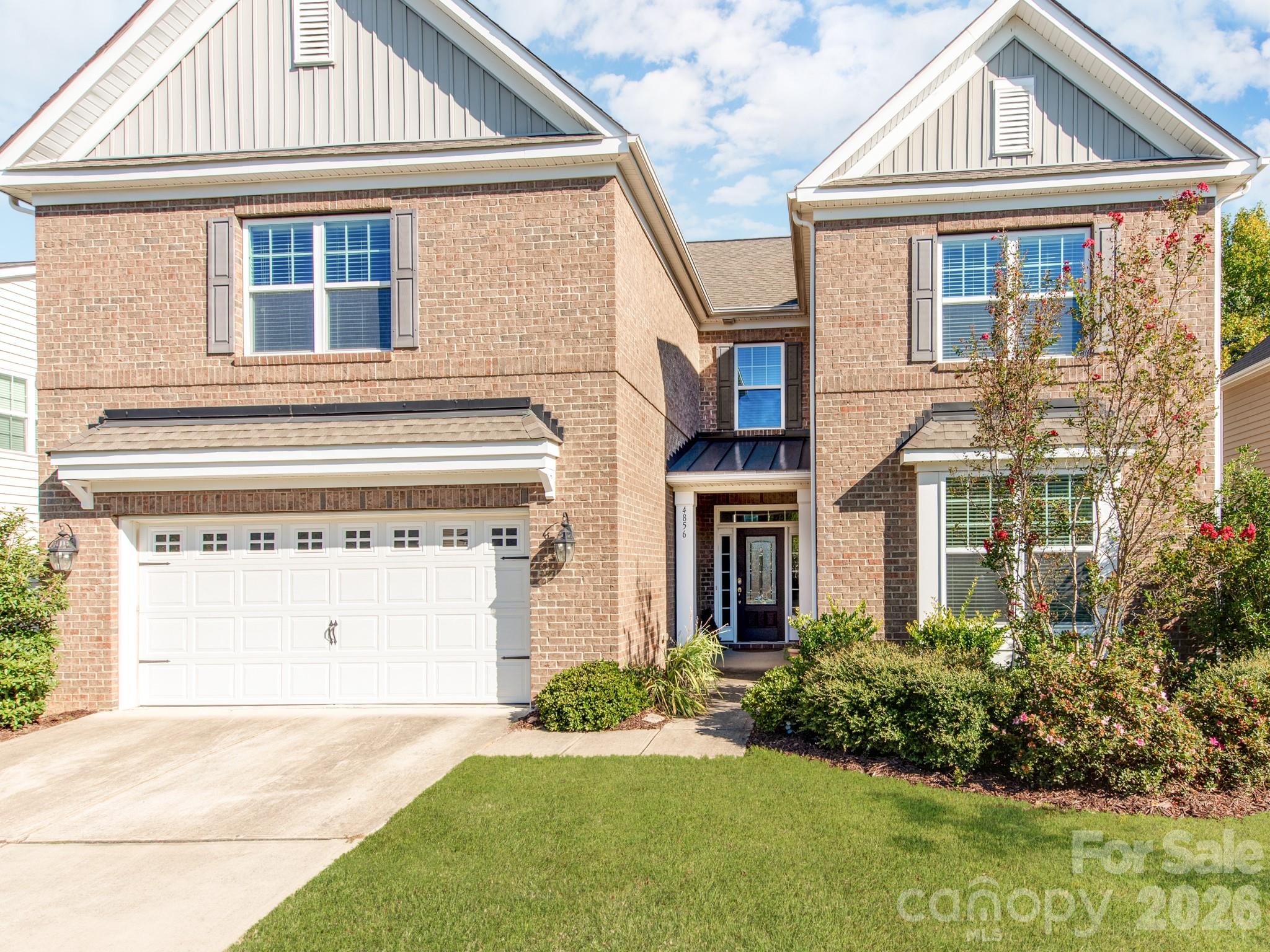 Single Family Residence at 4856 Pepper Drive, Harrisburg, photo 4 of 30