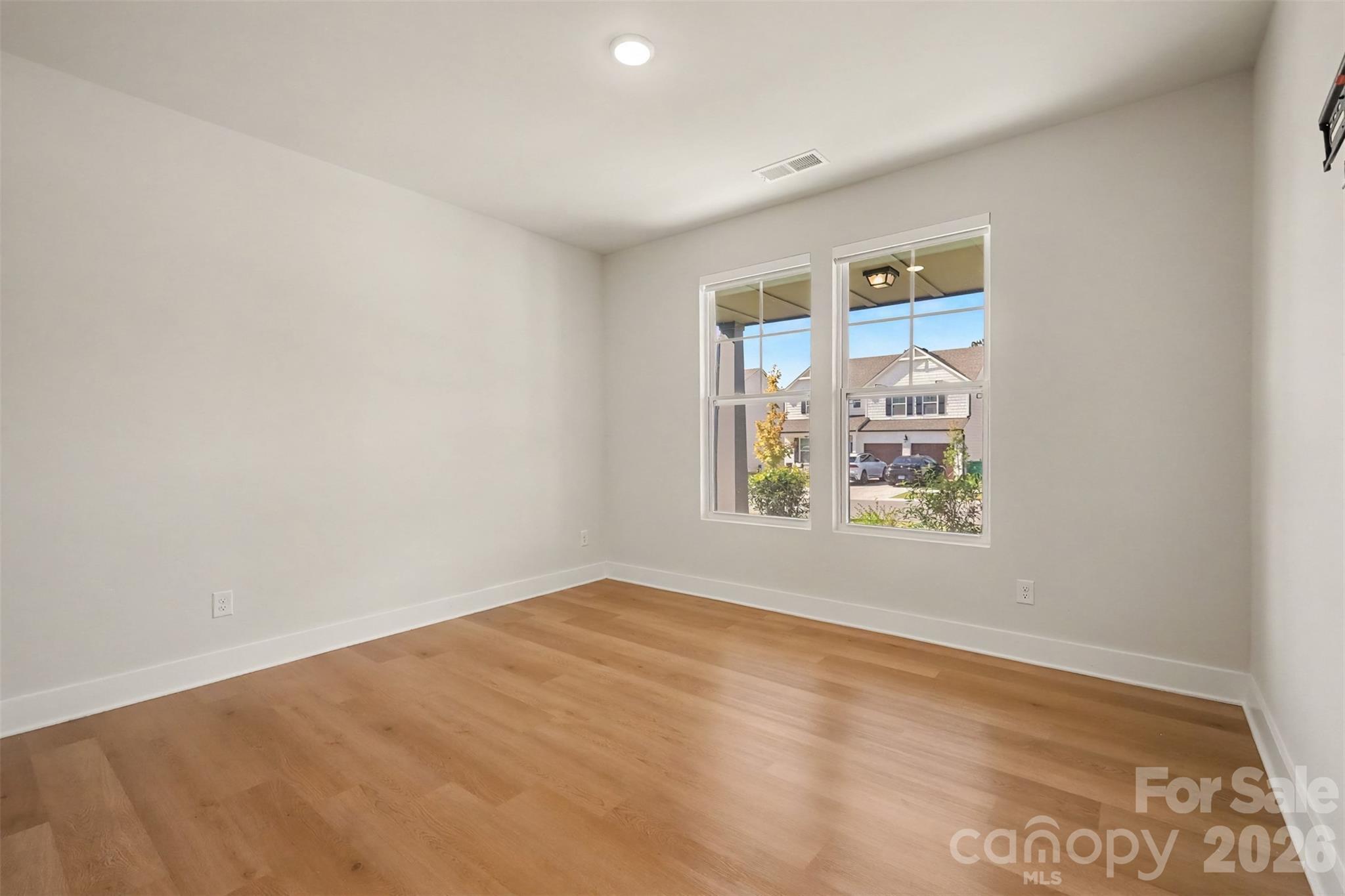 Single Family Residence at 14107 Belmont Greene Drive, Charlotte, photo 28 of 47