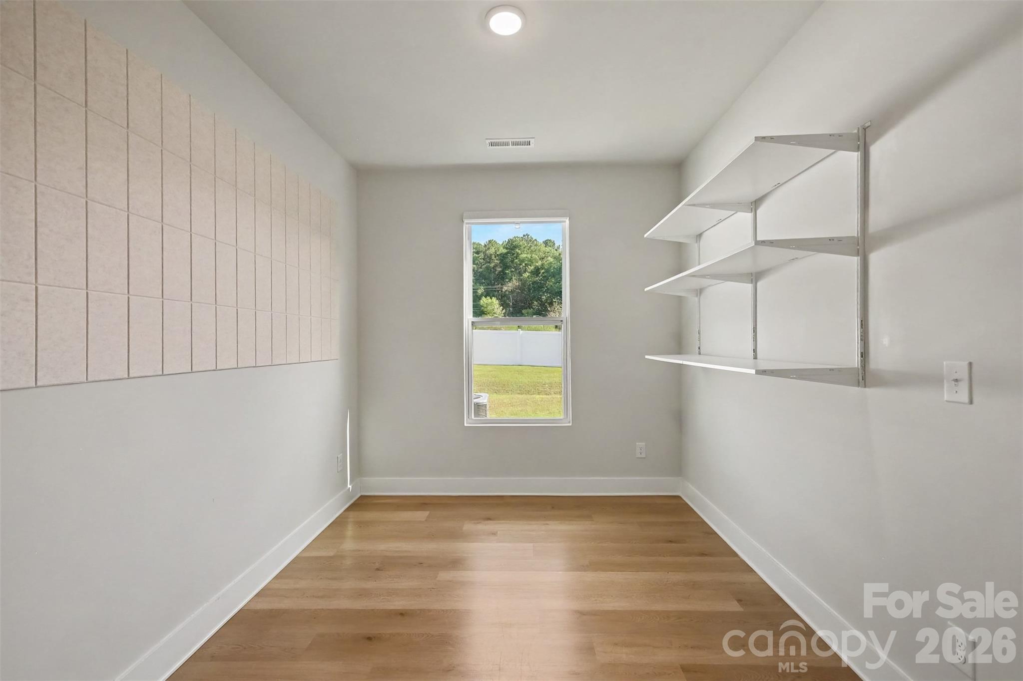 Single Family Residence at 14107 Belmont Greene Drive, Charlotte, photo 33 of 47