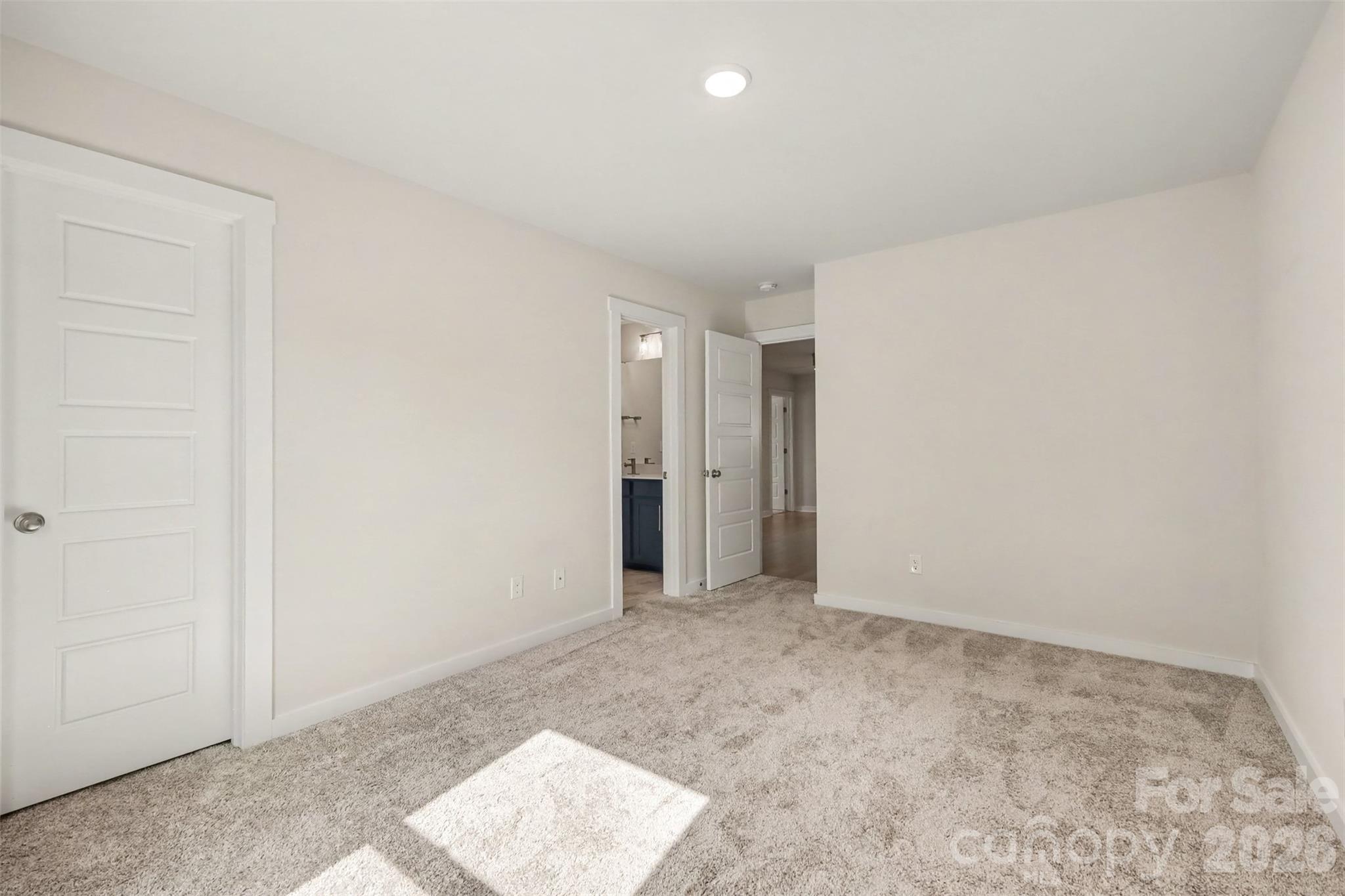 Single Family Residence at 14107 Belmont Greene Drive, Charlotte, photo 34 of 47