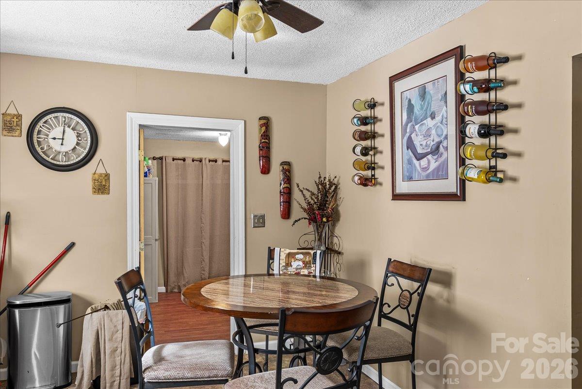 Single Family Residence at 1313 Carolina Avenue, Roanoke Rapids, photo 13 of 28
