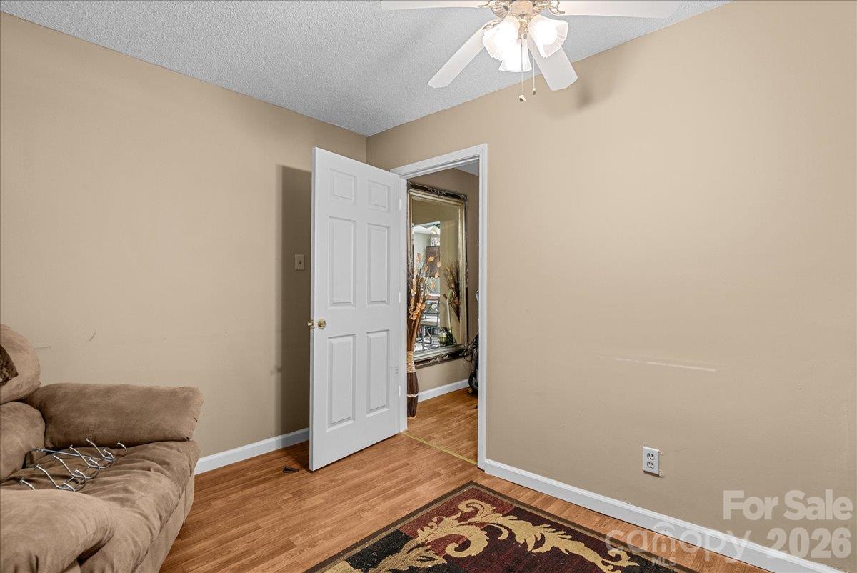 Single Family Residence at 1313 Carolina Avenue, Roanoke Rapids, photo 16 of 28