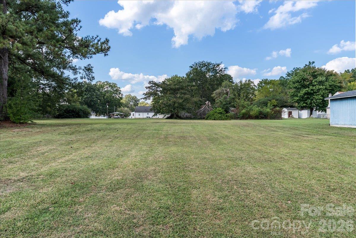 Single Family Residence at 1313 Carolina Avenue, Roanoke Rapids, photo 24 of 28