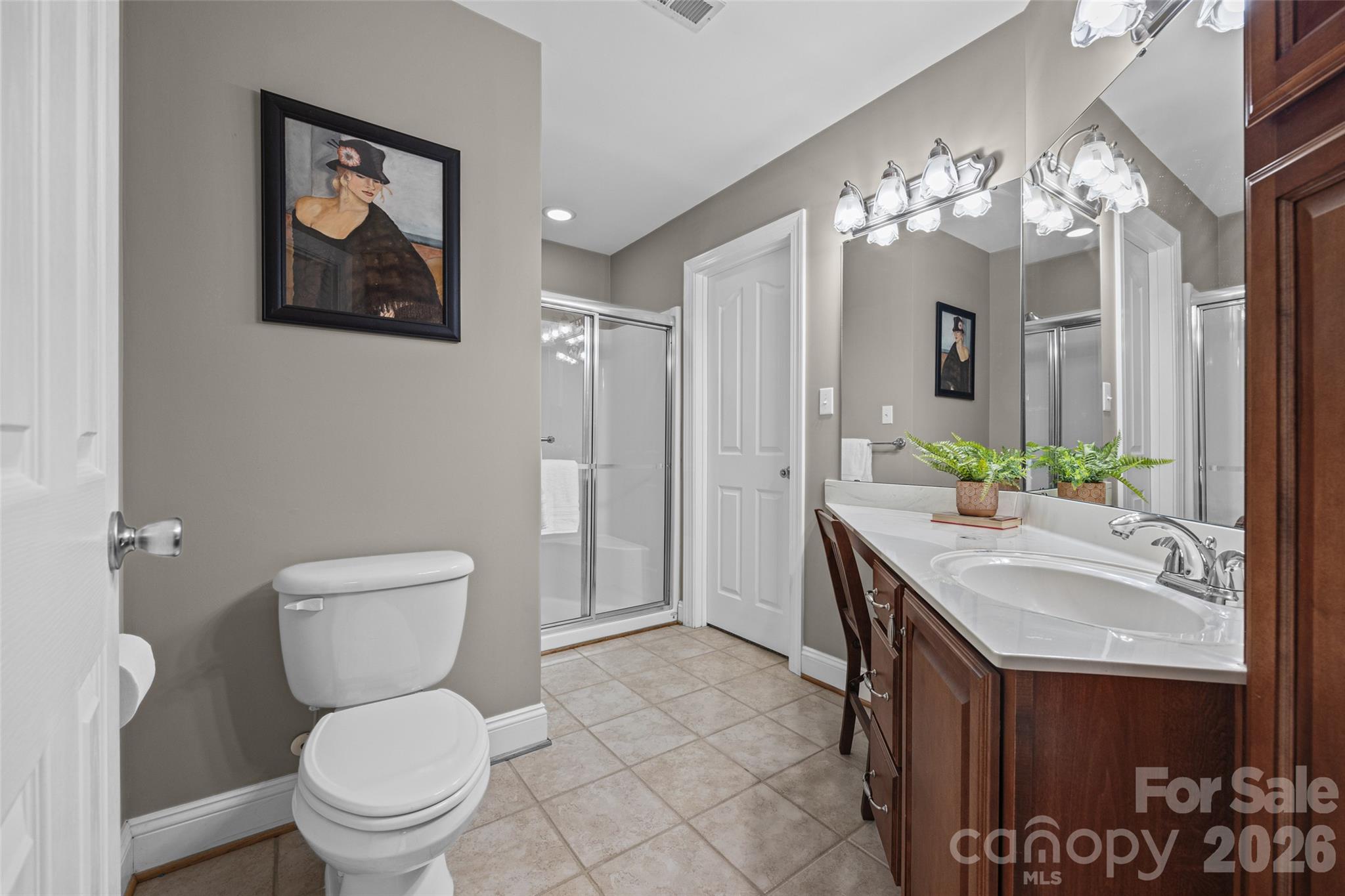 Single Family Residence at 131 Summerfield Court, Lake Wylie, photo 22 of 32