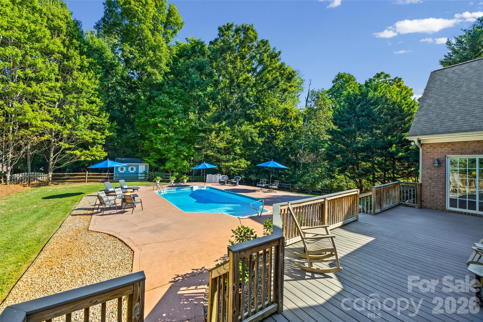 Single Family Residence at 131 Summerfield Court, Lake Wylie, photo 26 of 32