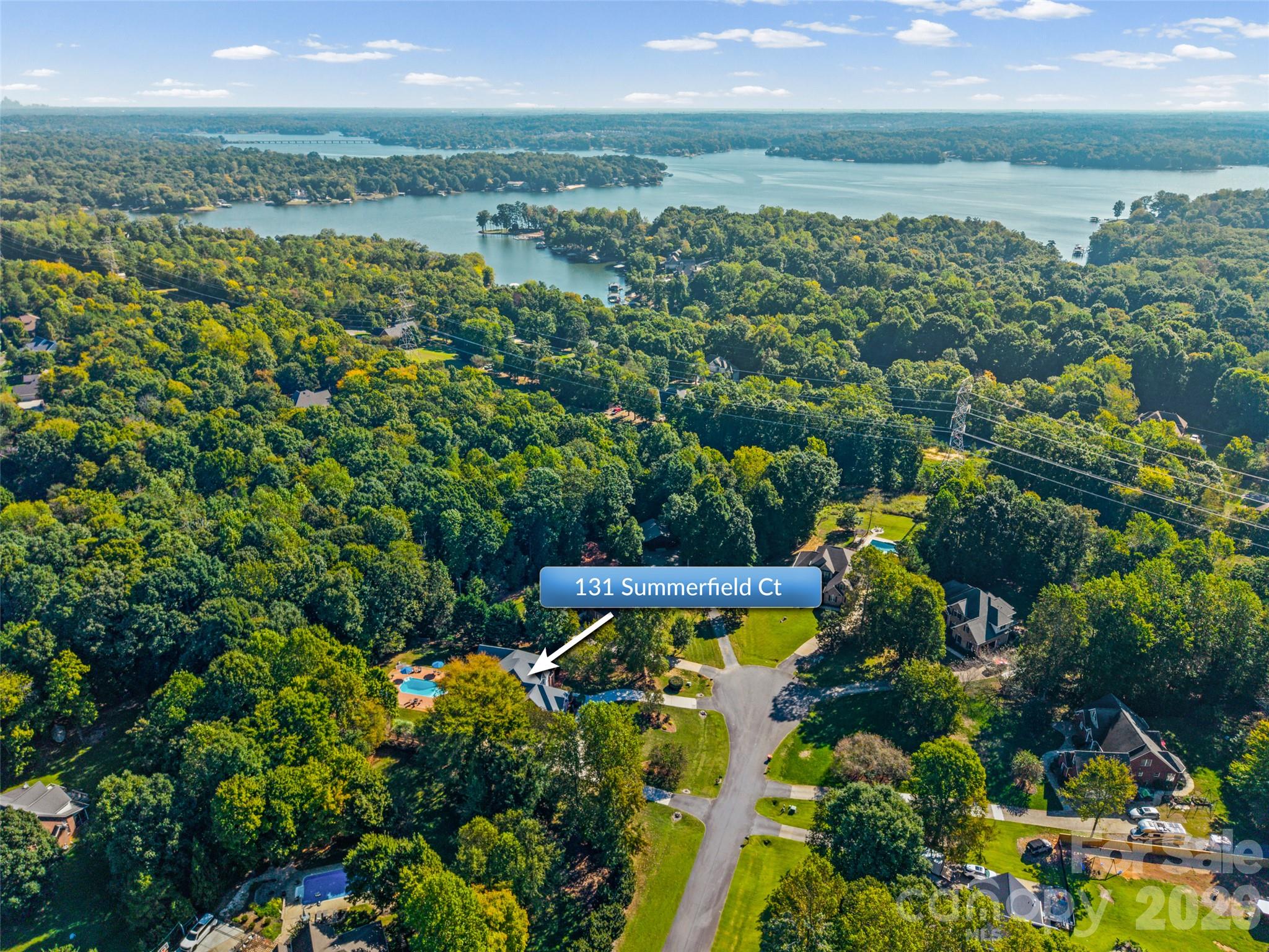 Single Family Residence at 131 Summerfield Court, Lake Wylie, photo 31 of 32