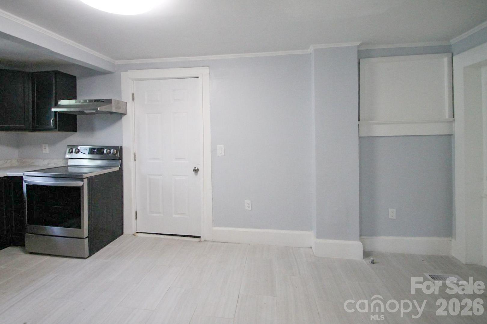 Triplex at 107 Pine Street, Chester, photo 5 of 36