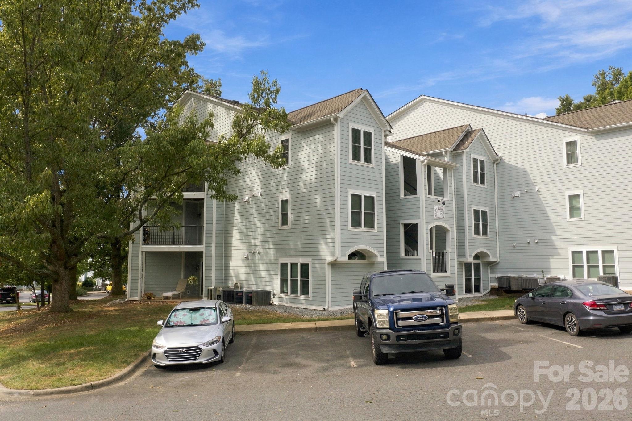 Condominium at 18809 Nautical Drive, Cornelius, photo 32 of 43
