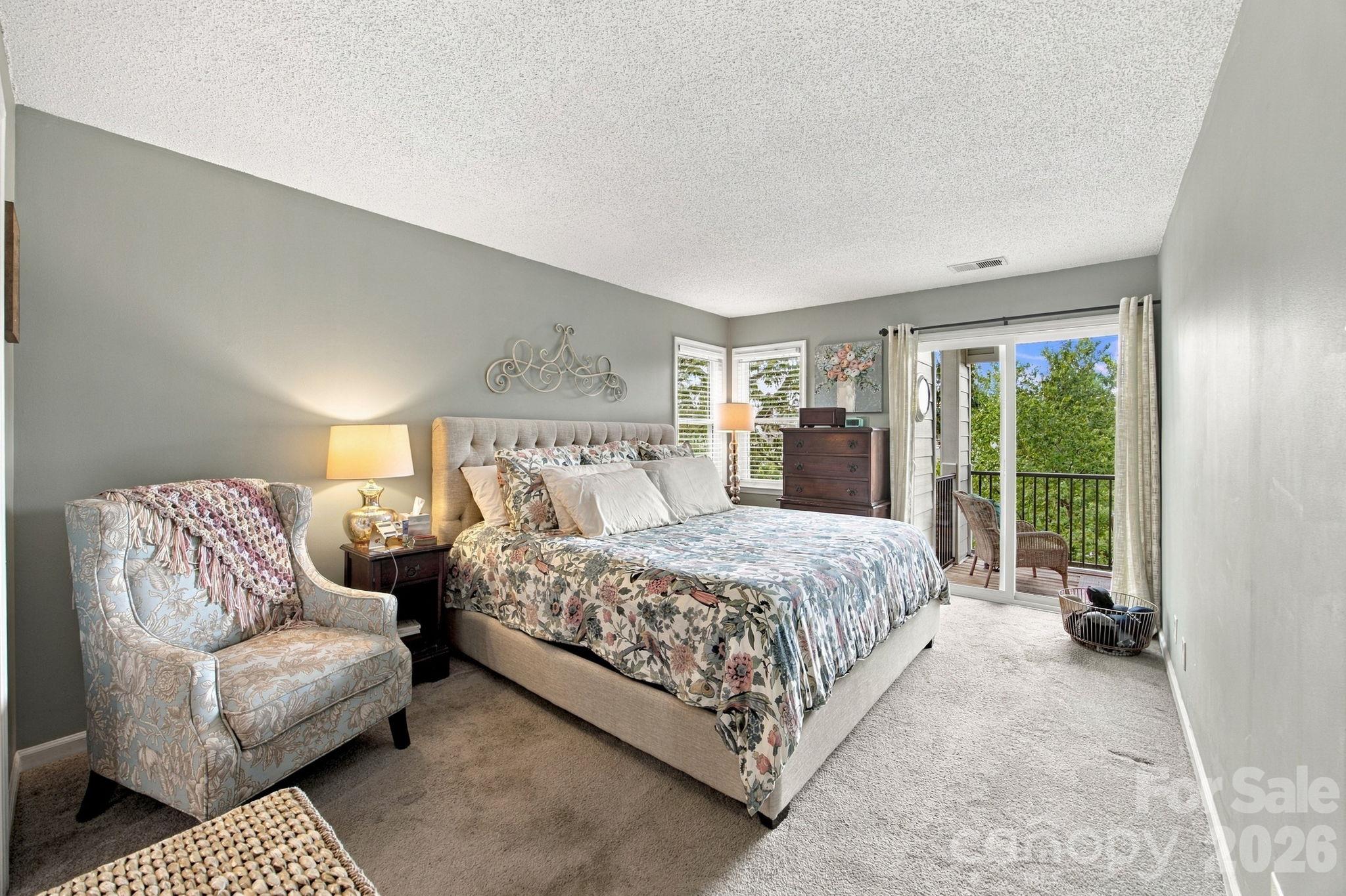 Condominium at 18809 Nautical Drive, Cornelius, photo 12 of 43
