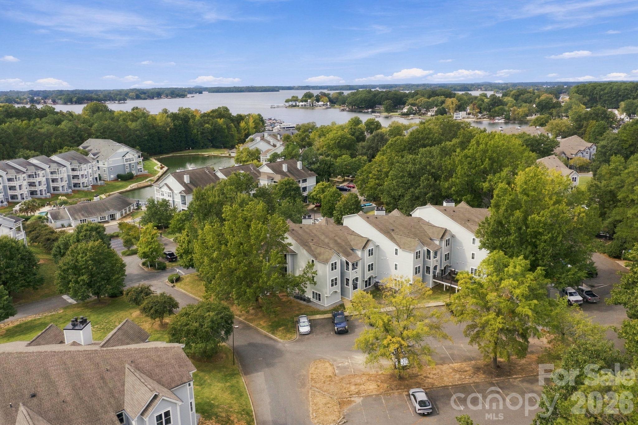 Condominium at 18809 Nautical Drive, Cornelius, photo 29 of 43