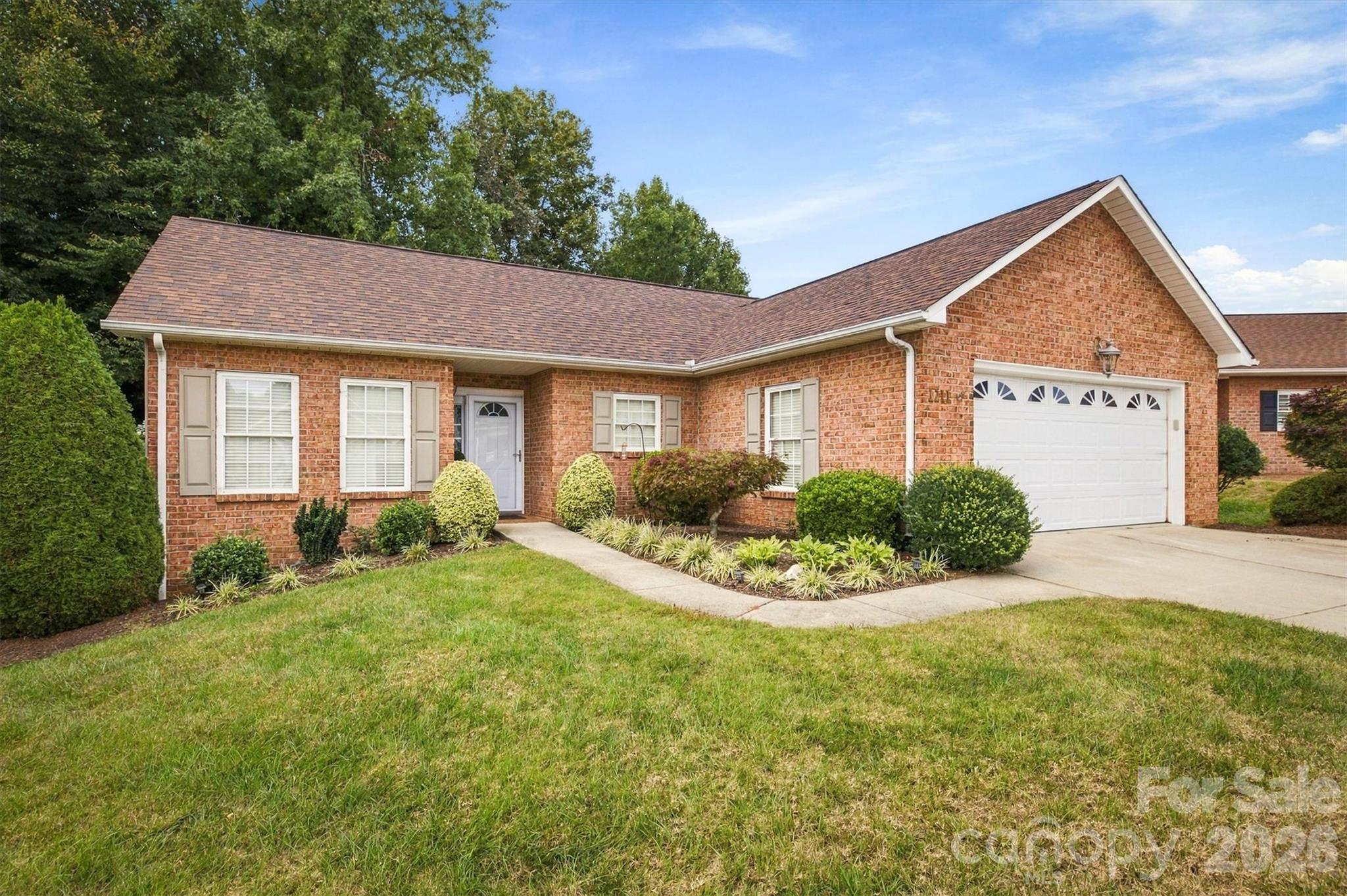 1211 Wexford Village Circle NE