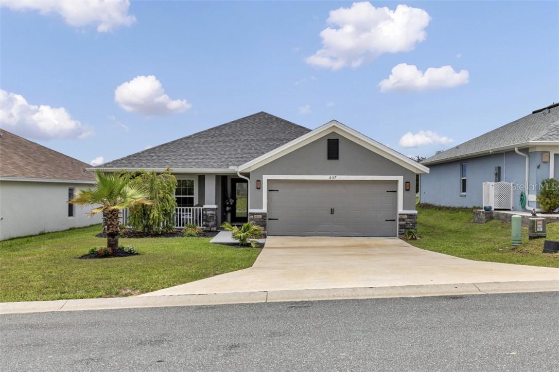 657 W Twisted Oaks DR, BEVERLYHILLS FL 34465