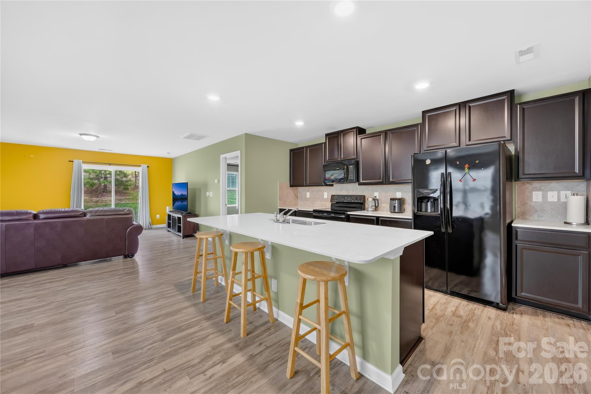 Single Family Residence at 165 Gray Hawk Drive, Rockwell, photo 4 of 28