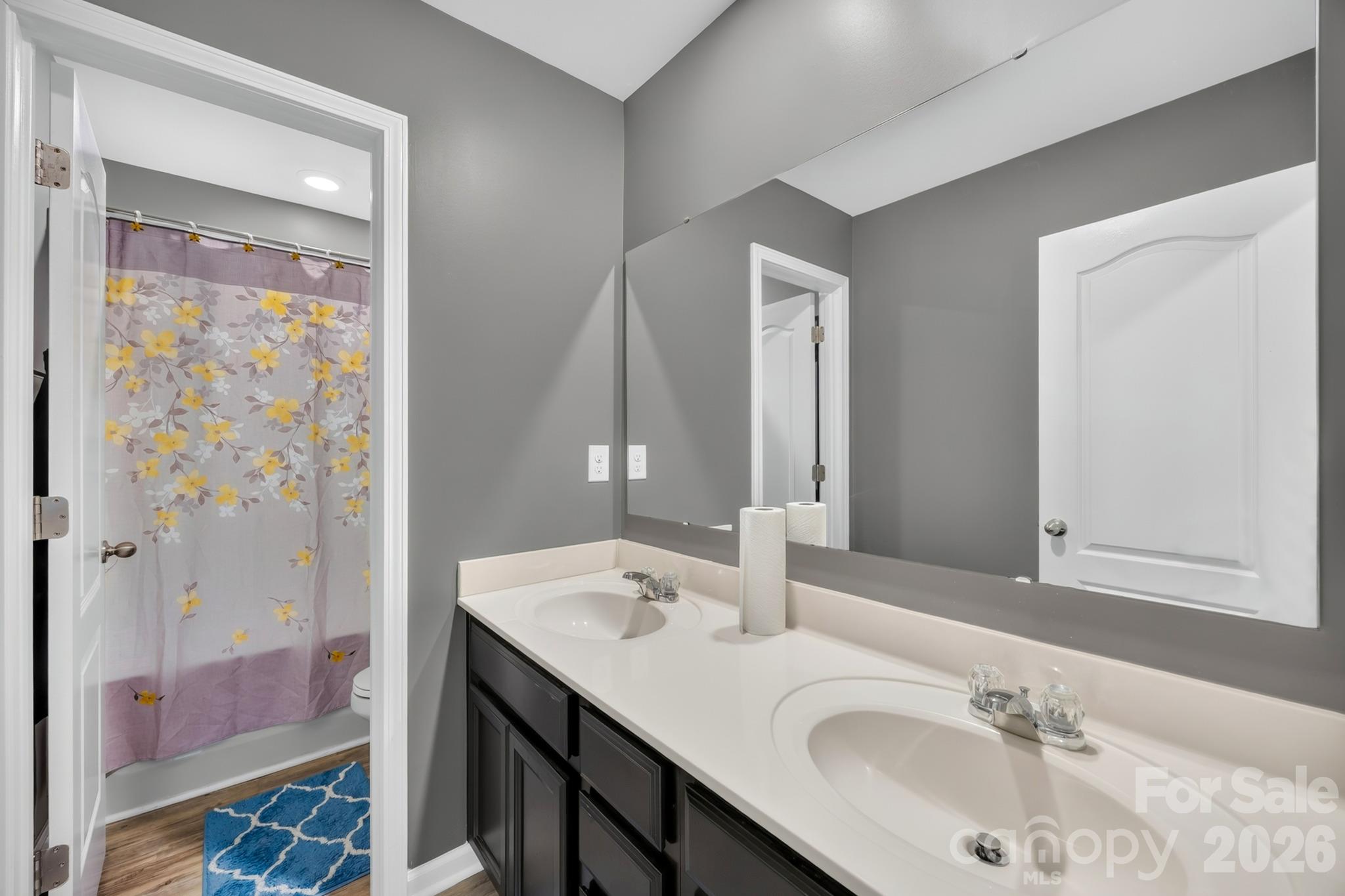 Single Family Residence at 165 Gray Hawk Drive, Rockwell, photo 19 of 28