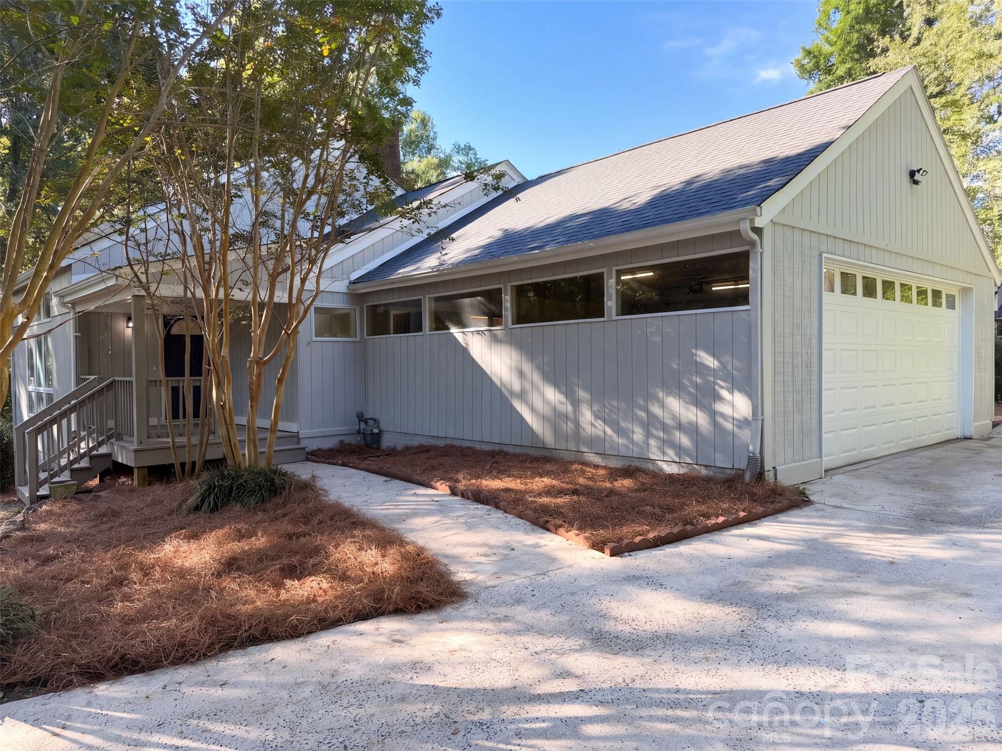Single Family Residence at 1801 Dogwood Court, Fort Mill, photo 34 of 36