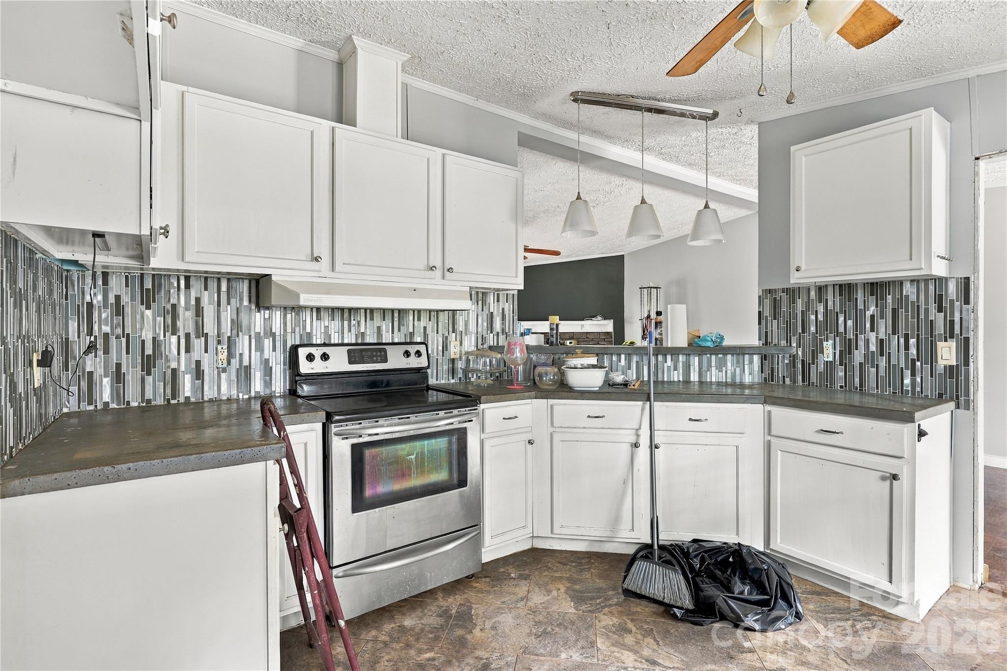 Single Family Residence at 784 Big Level Road, Mill Spring, photo 11 of 46