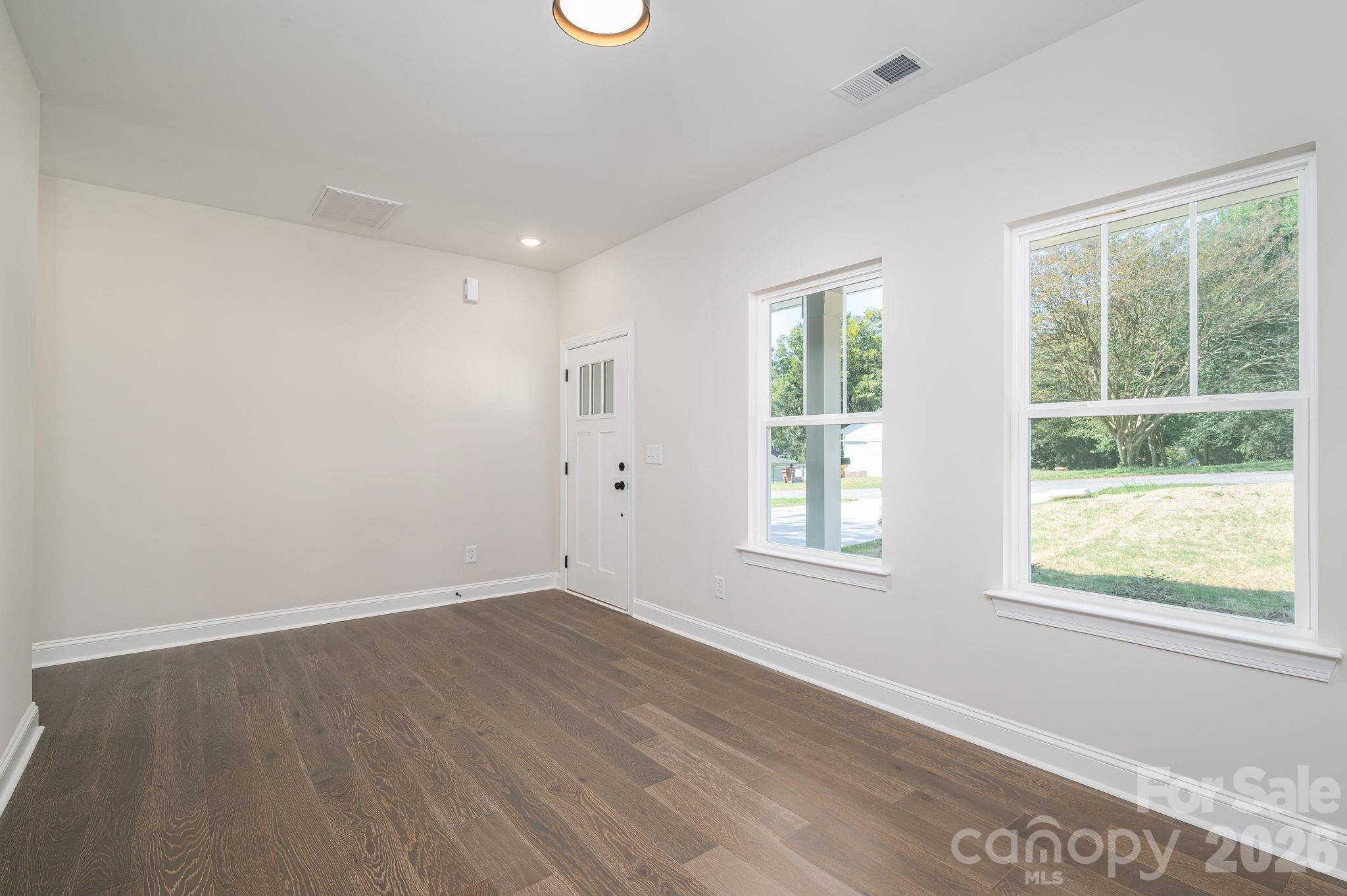 Single Family Residence at 411 Lee Street, Lincolnton, photo 15 of 23