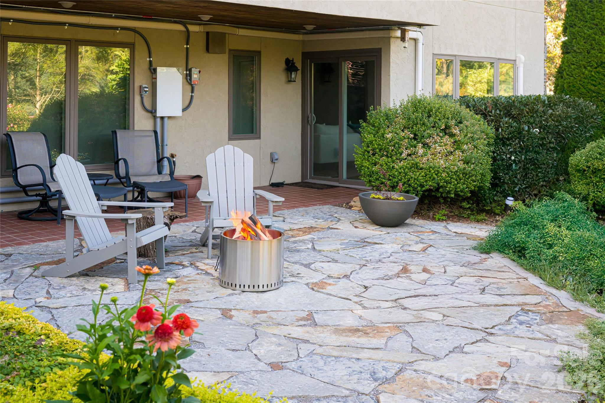 Lower patio - 79 Horizon Hill Road, Asheville