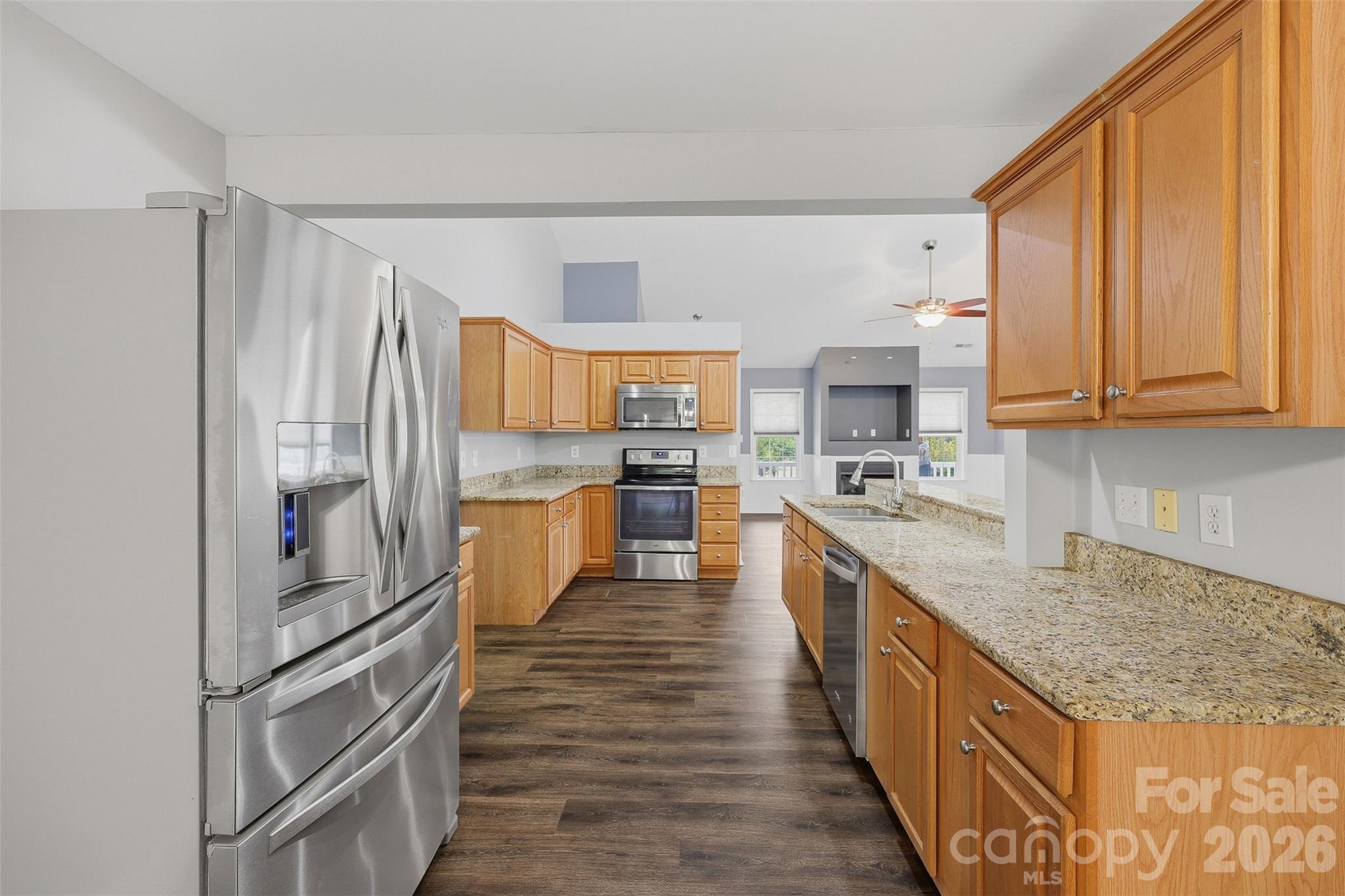 Single Family Residence at 217 Sundance Circle, Statesville, photo 13 of 47