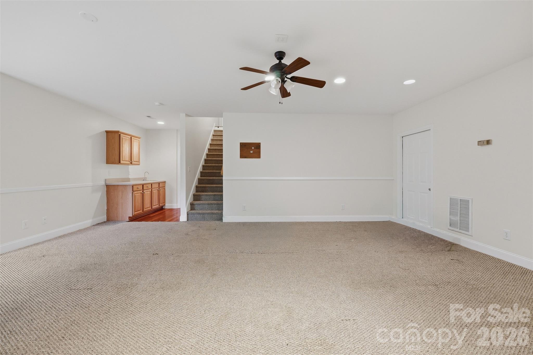 Single Family Residence at 217 Sundance Circle, Statesville, photo 35 of 47
