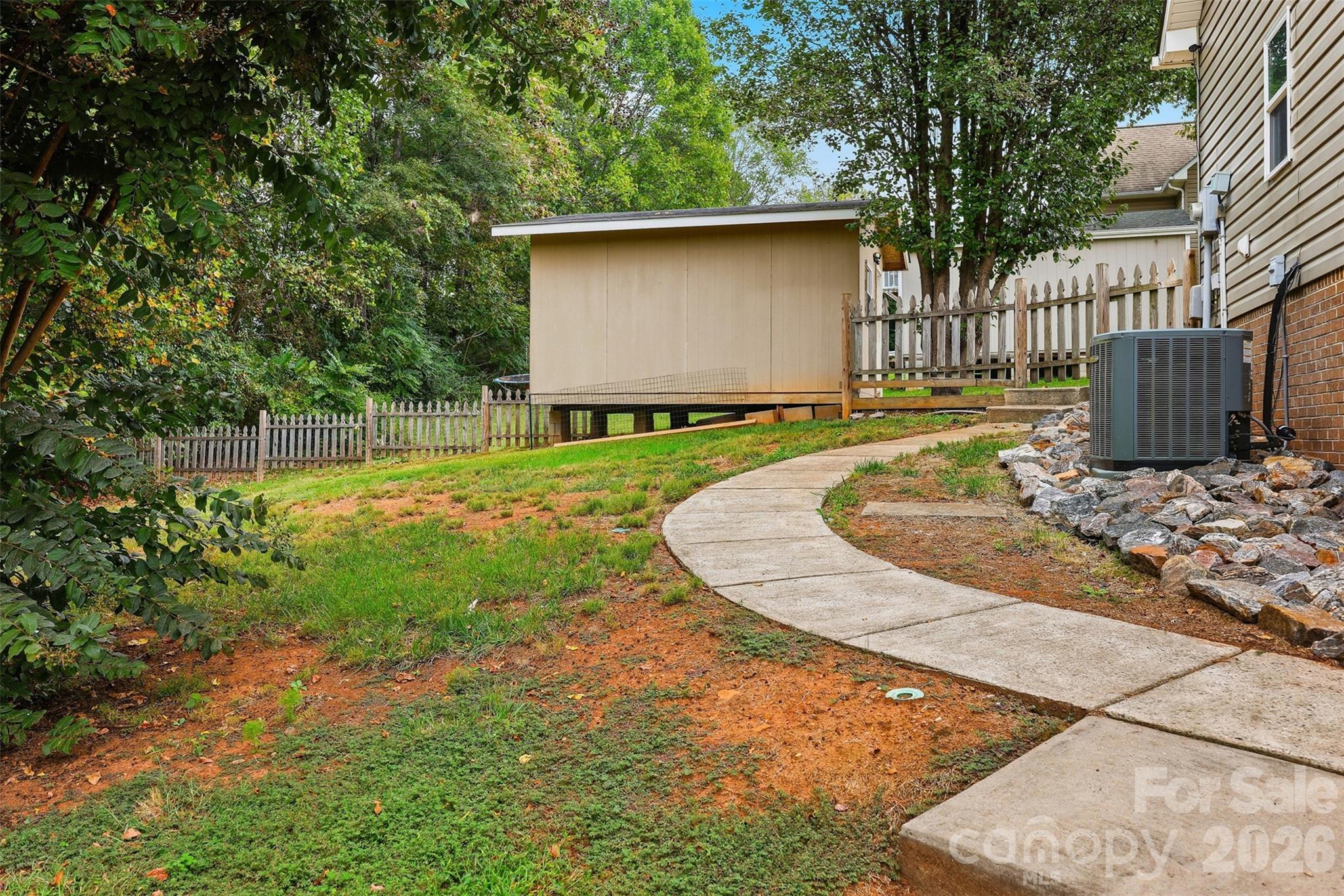 Single Family Residence at 217 Sundance Circle, Statesville, photo 42 of 47