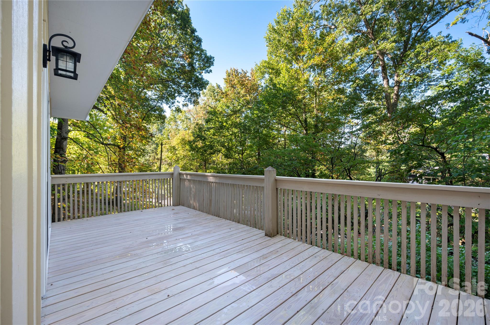 Upper level deck - 112 Rhododendron Avenue, Black Mountain