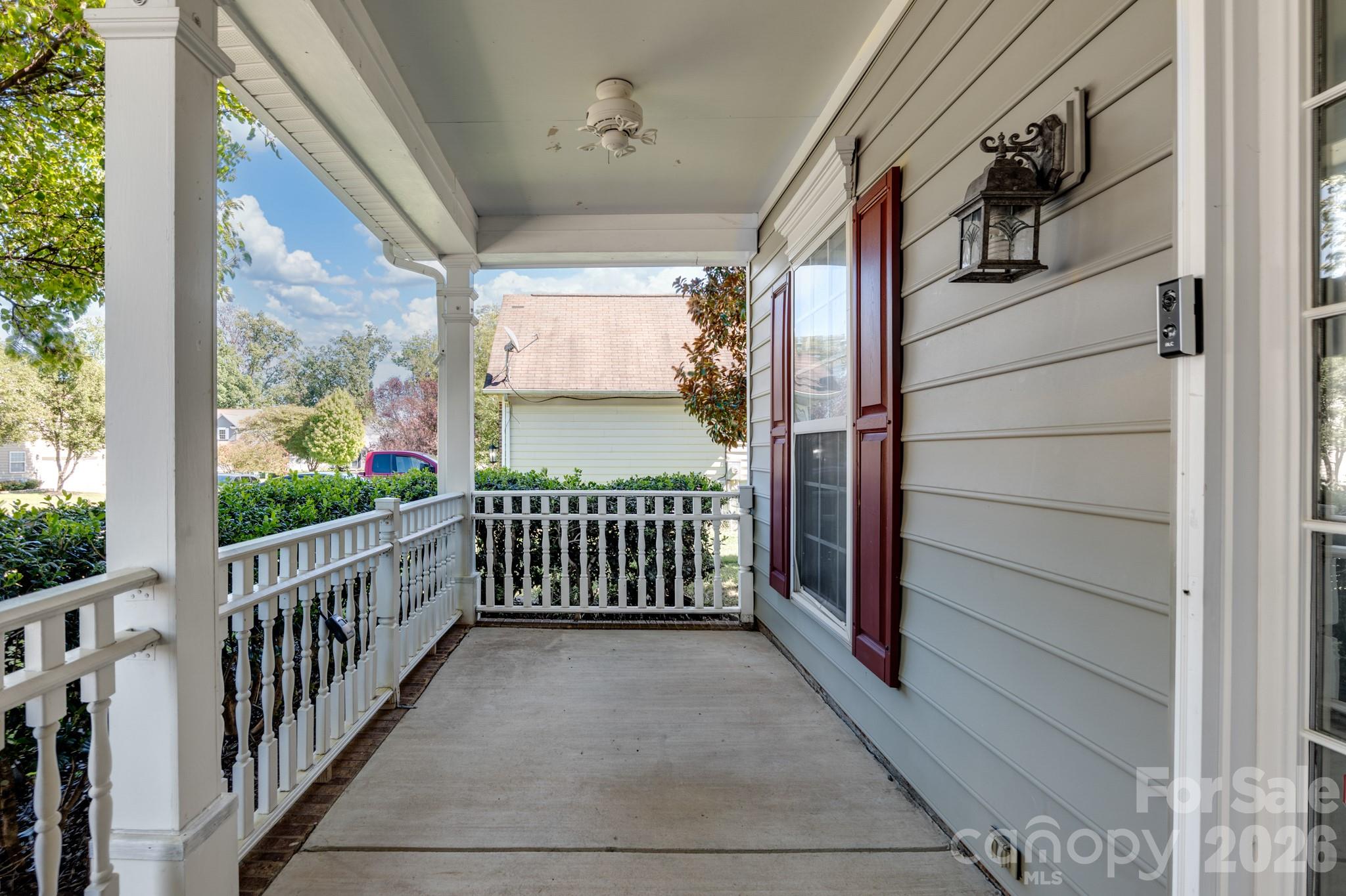 Single Family Residence at 9115 Swallow Tail Lane, Charlotte, photo 3 of 29