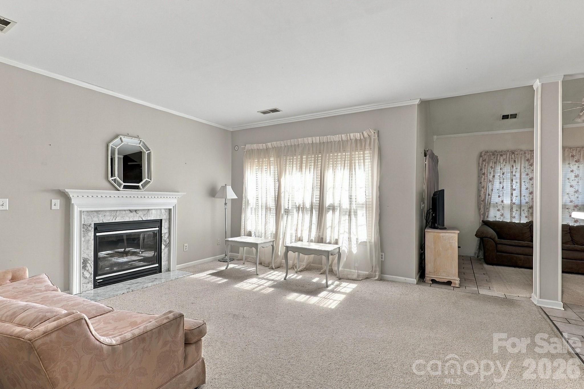 Single Family Residence at 9115 Swallow Tail Lane, Charlotte, photo 11 of 29