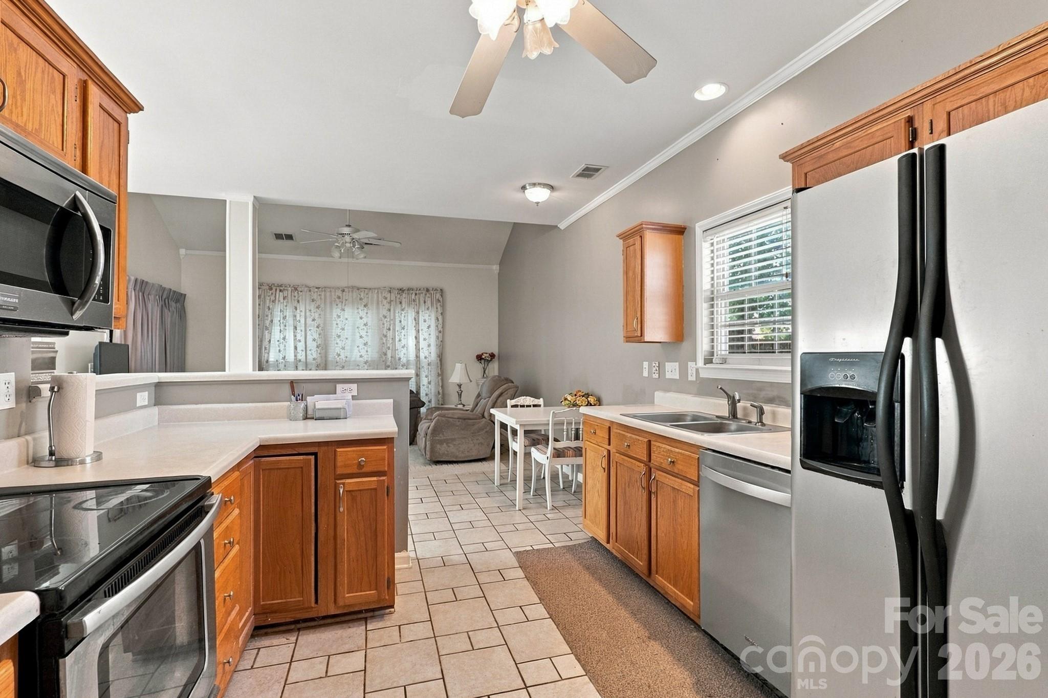 Single Family Residence at 9115 Swallow Tail Lane, Charlotte, photo 17 of 29