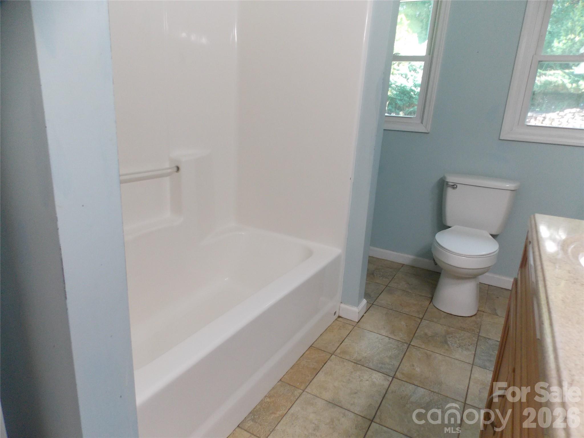 Single Family Residence at 3185 Deerbrook Road, Lenoir, photo 12 of 25