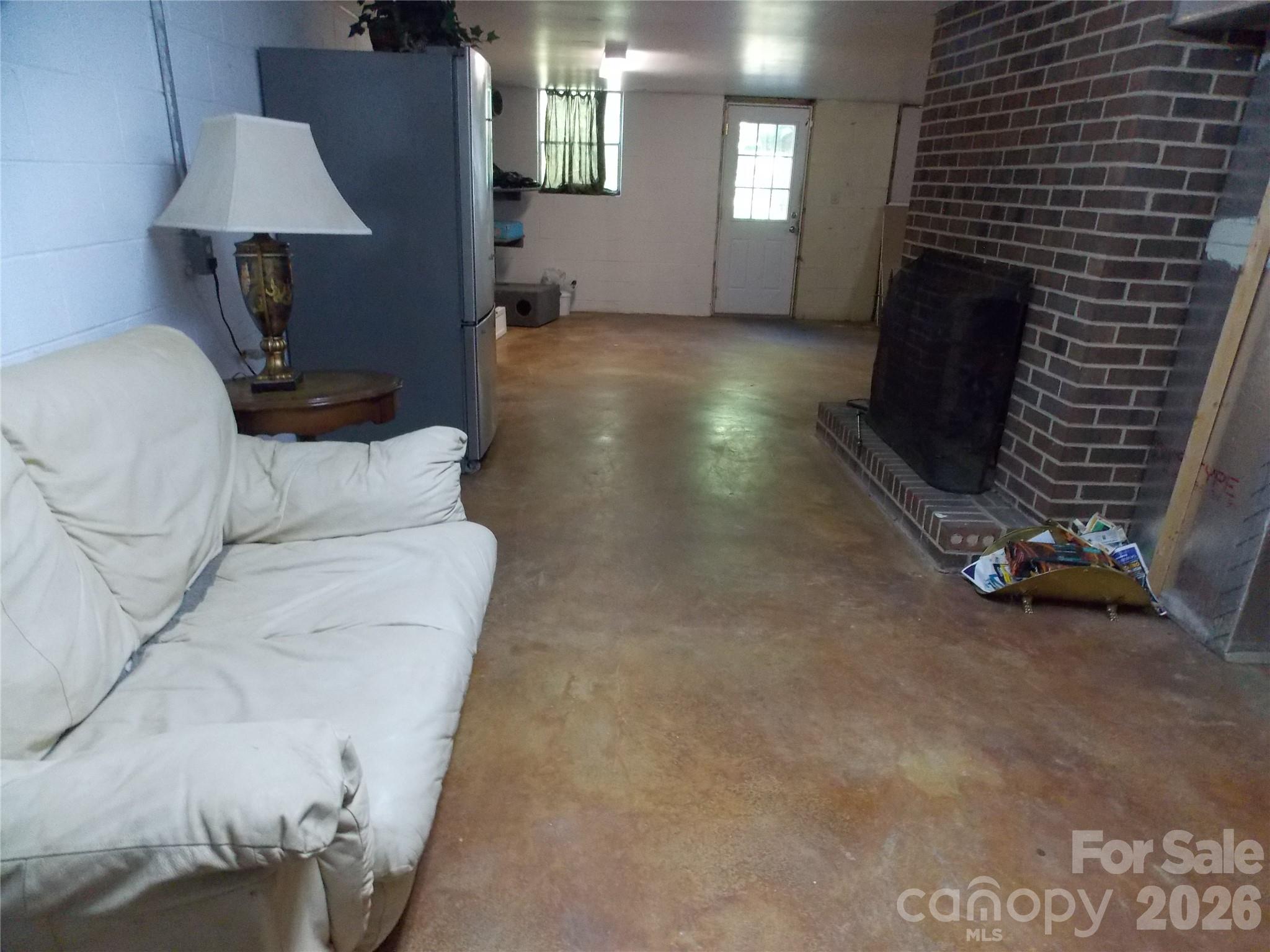 Single Family Residence at 3185 Deerbrook Road, Lenoir, photo 20 of 25