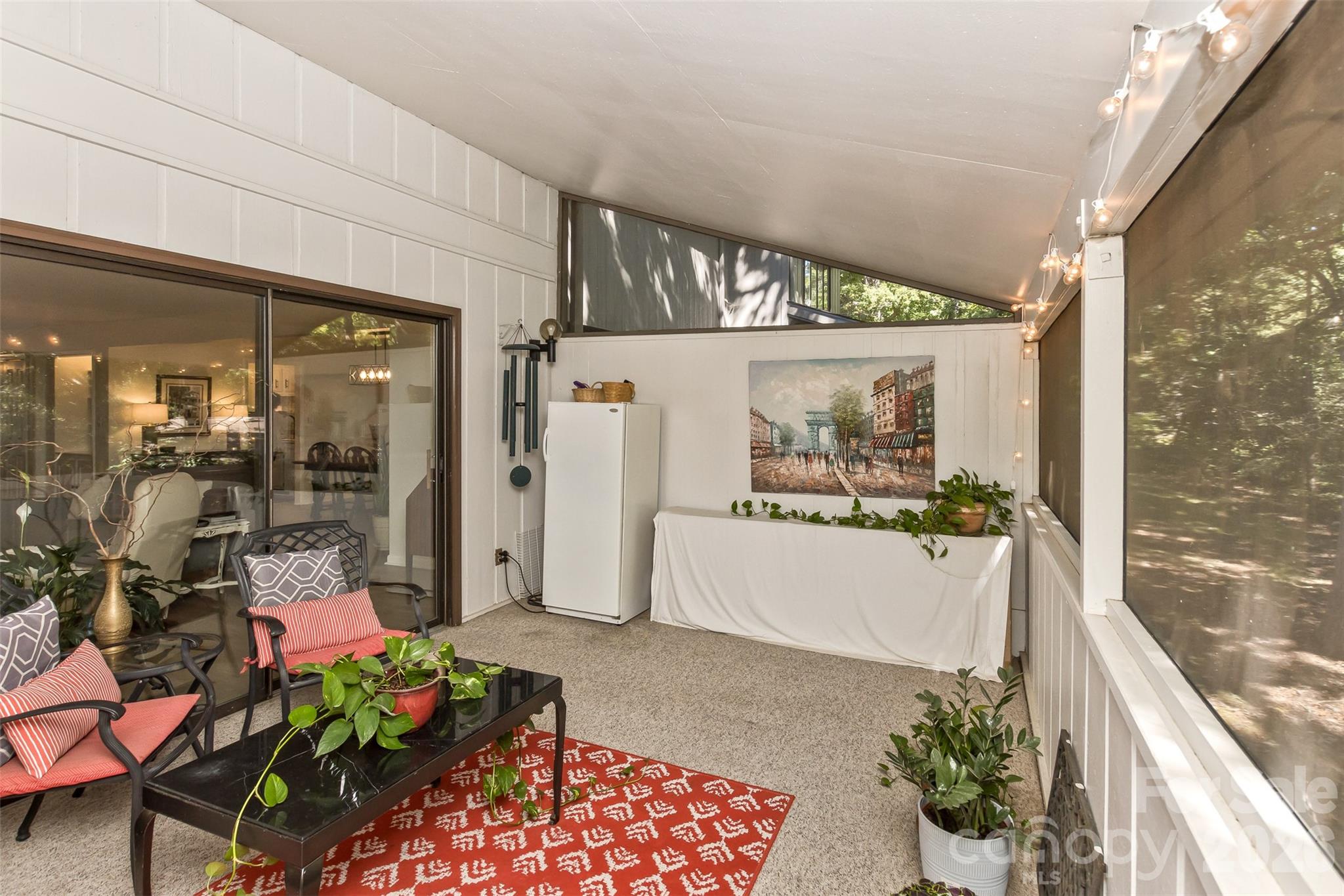 Private screened porch across the back - 503 Crowfields Lane, Asheville