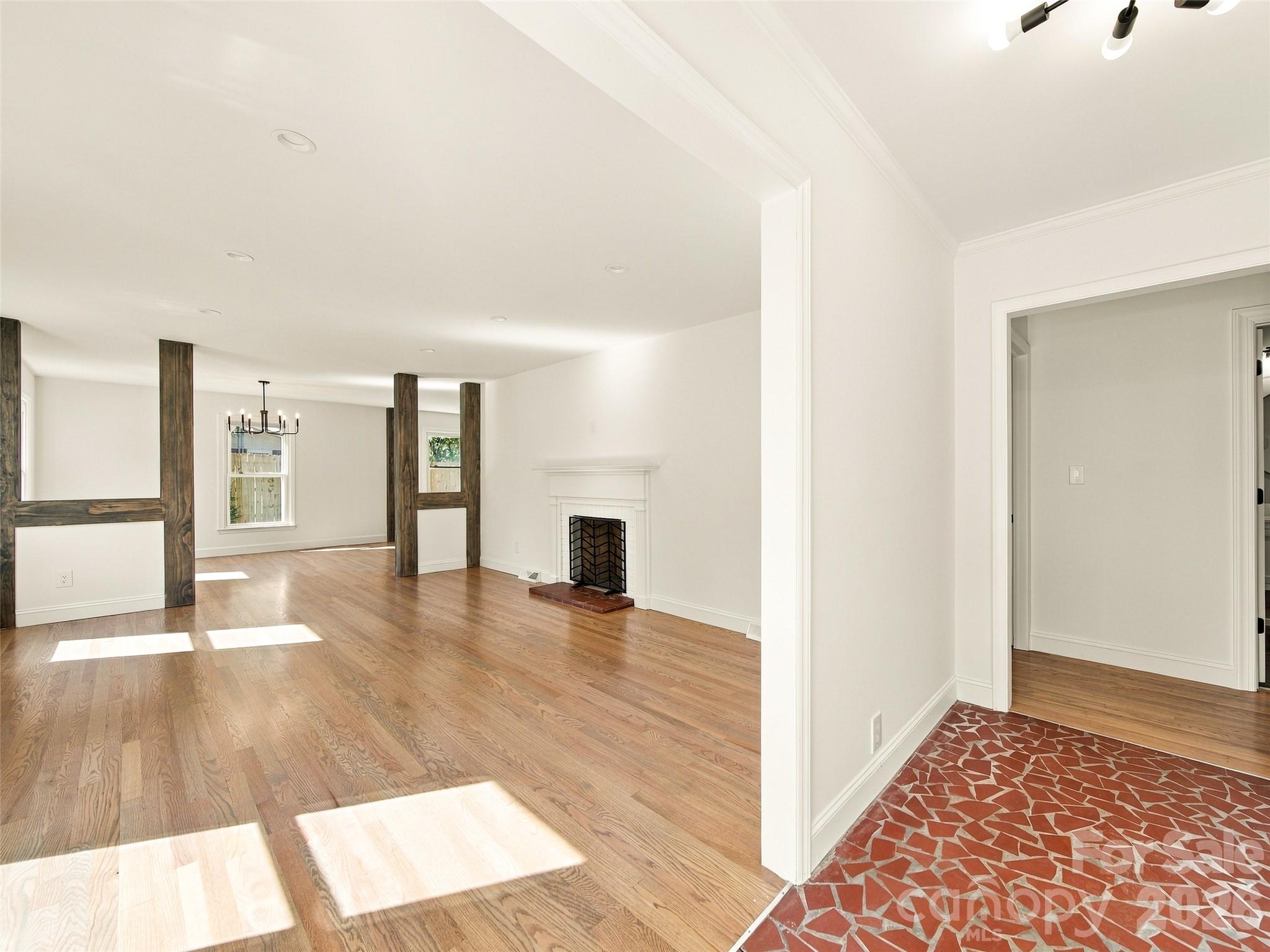 Single Family Residence at 6 Crestwood Lane, Candler, photo 3 of 48