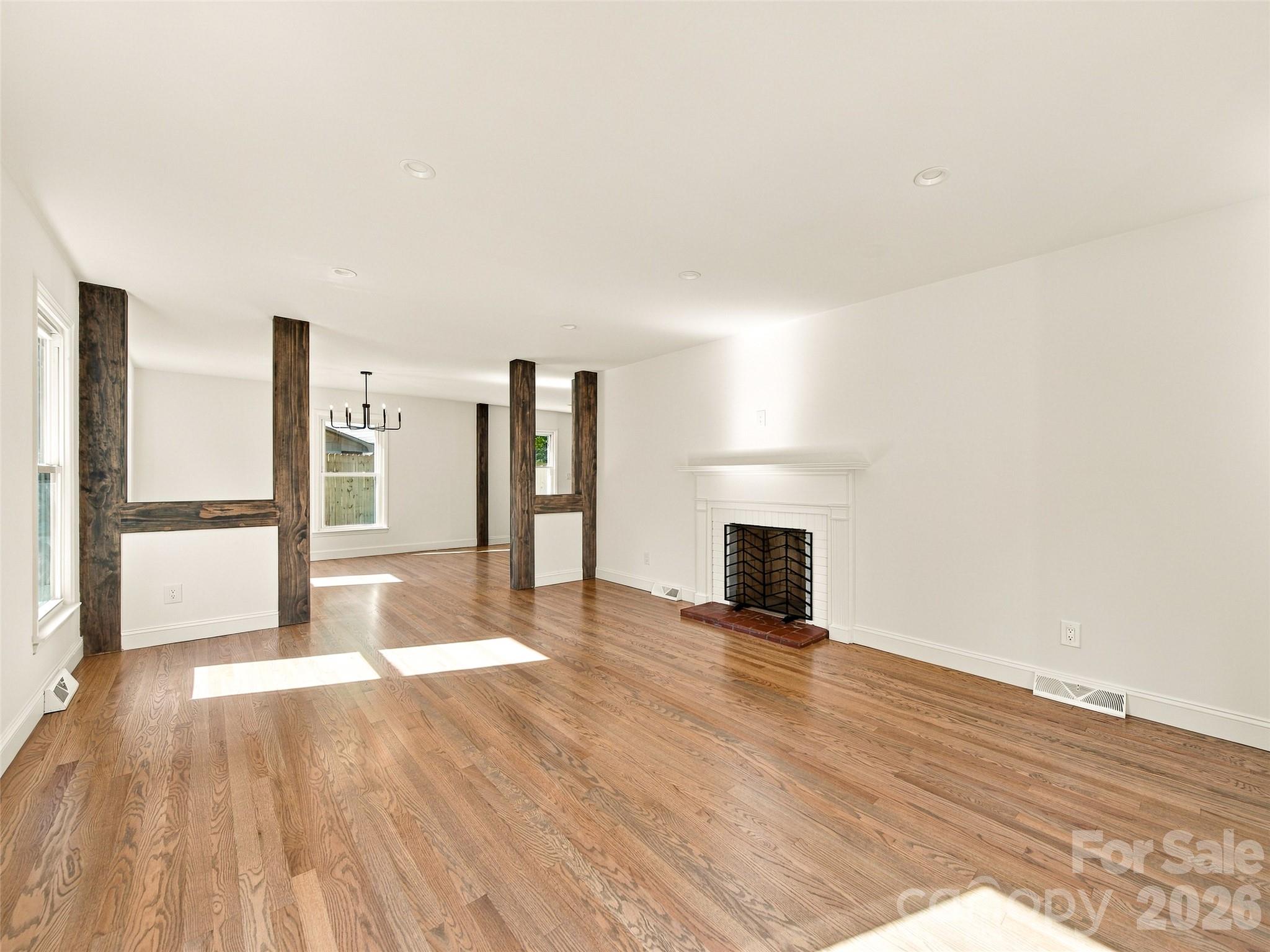 Single Family Residence at 6 Crestwood Lane, Candler, photo 4 of 48