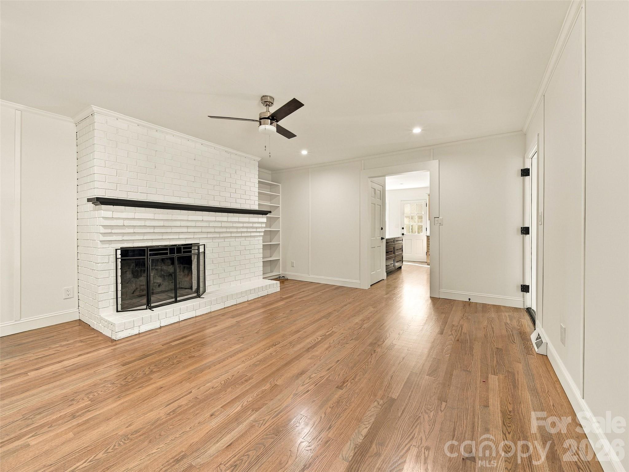 Single Family Residence at 6 Crestwood Lane, Candler, photo 21 of 48