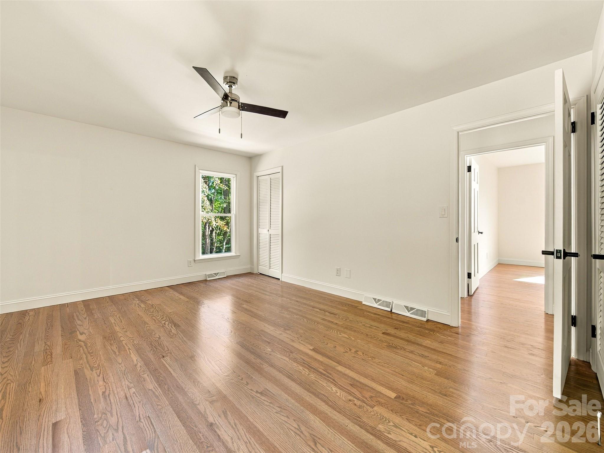 Single Family Residence at 6 Crestwood Lane, Candler, photo 26 of 48