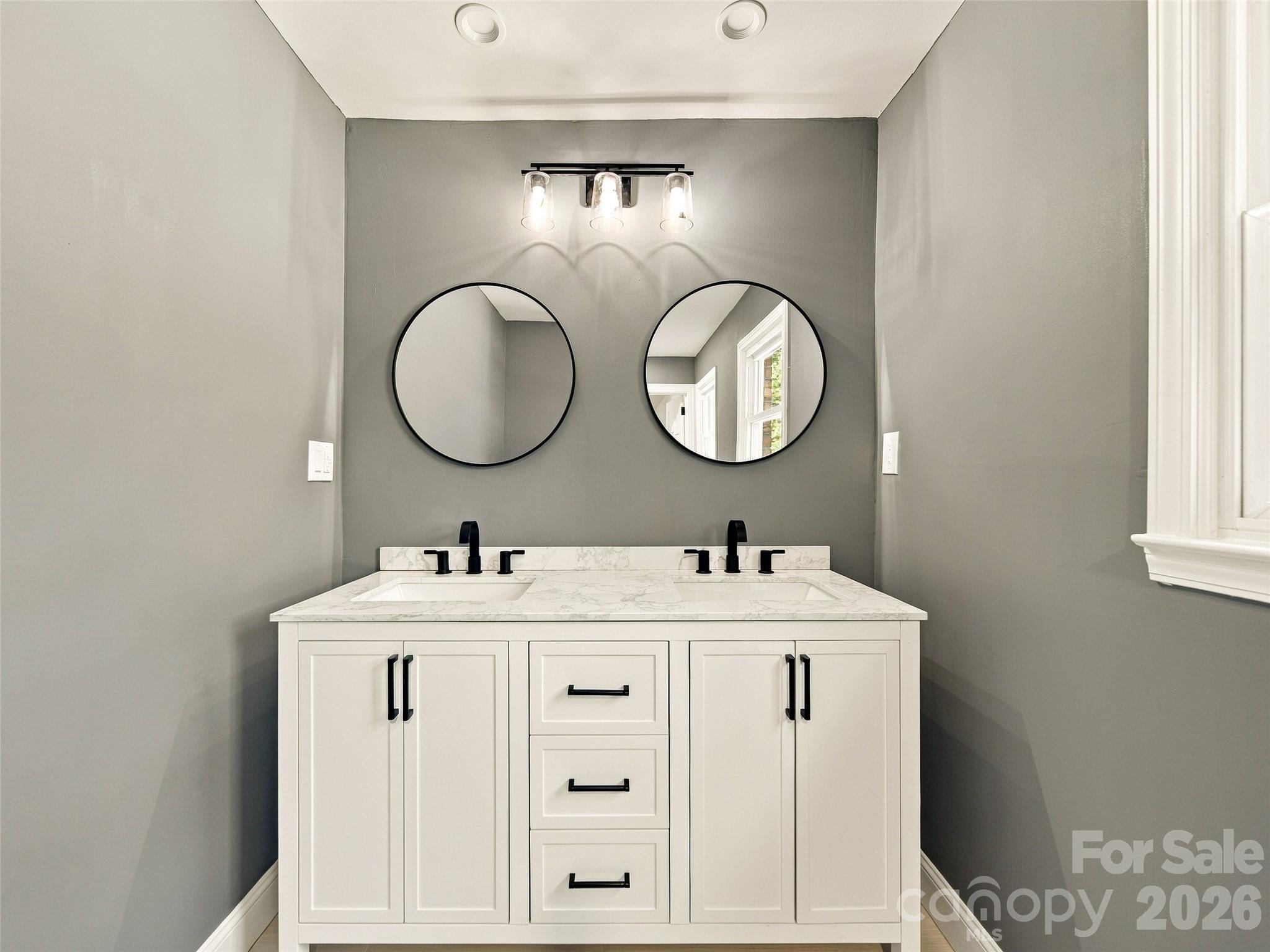 Single Family Residence at 6 Crestwood Lane, Candler, photo 28 of 48