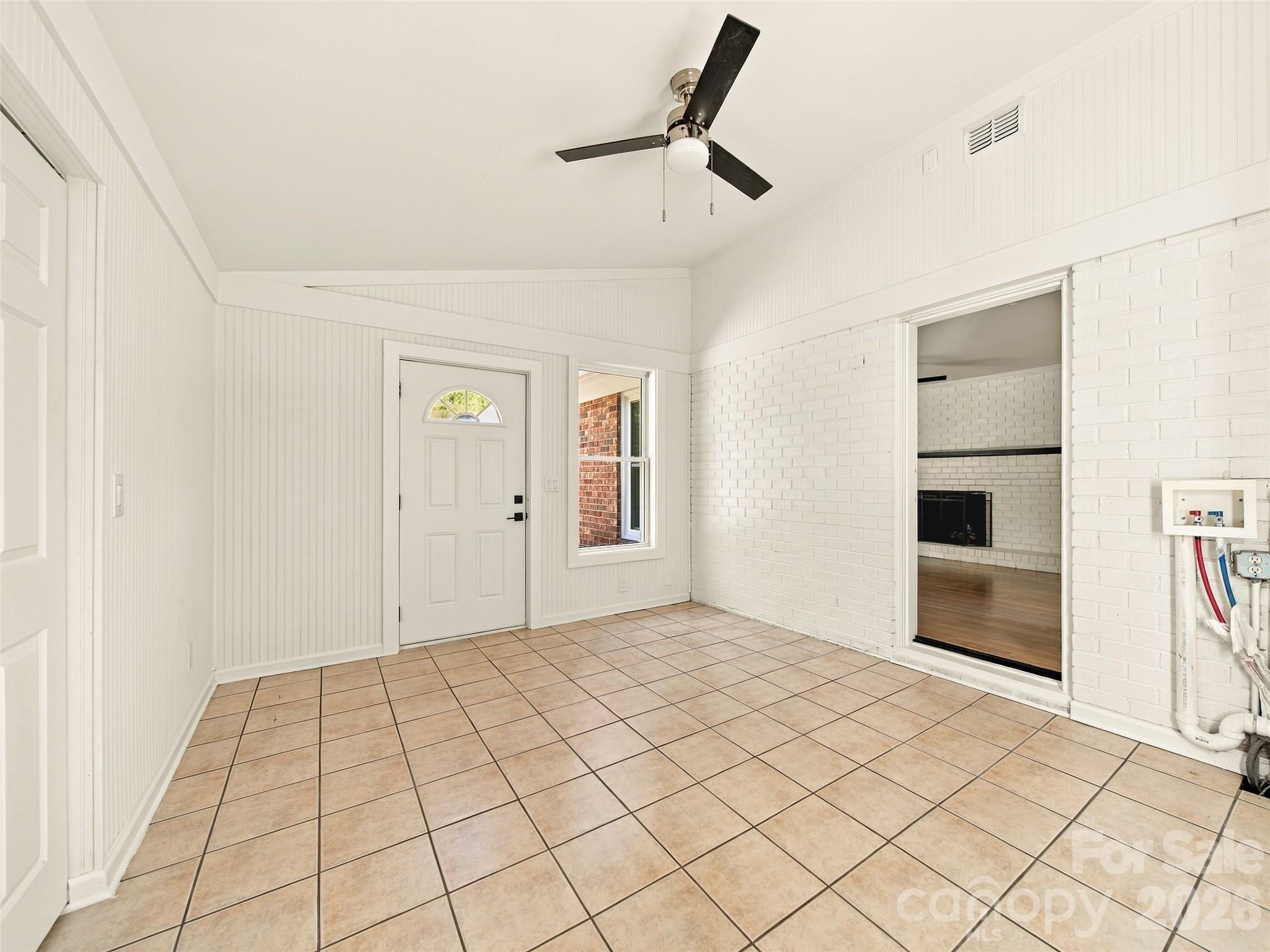 Single Family Residence at 6 Crestwood Lane, Candler, photo 38 of 48