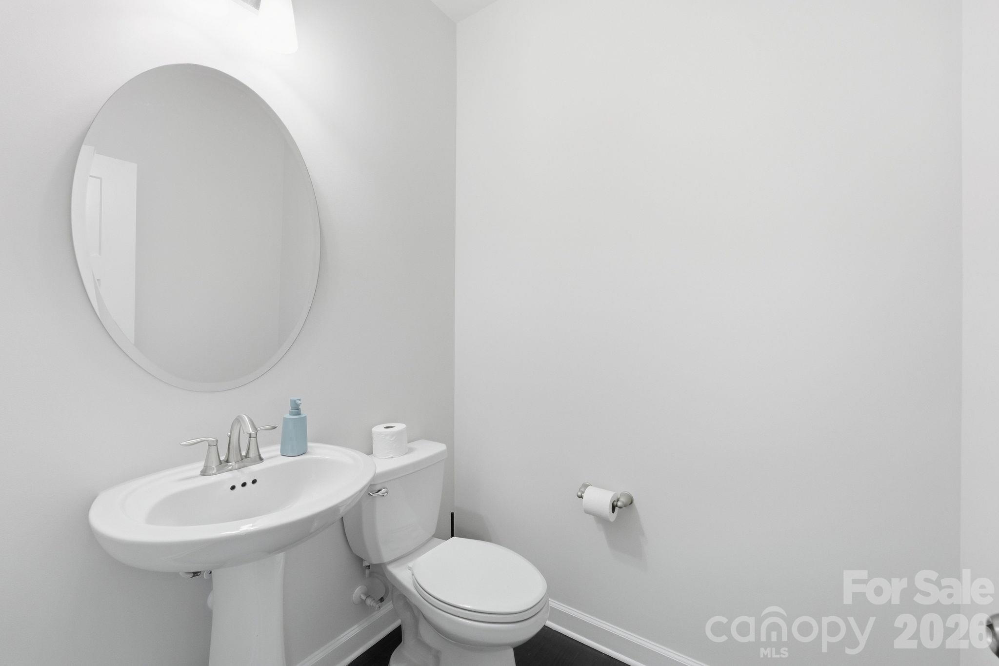 Single Family Residence at 445 Hudson Place, Davidson, photo 5 of 45