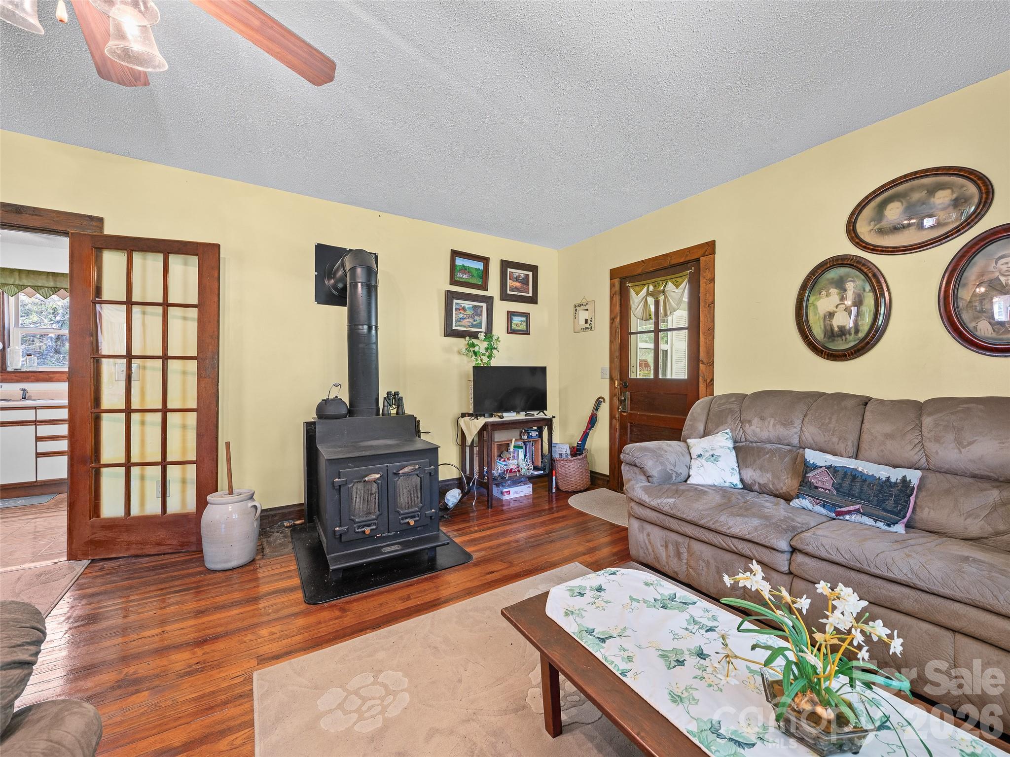 Single Family Residence at 163 Cub Howell Road, Bakersville, photo 3 of 34