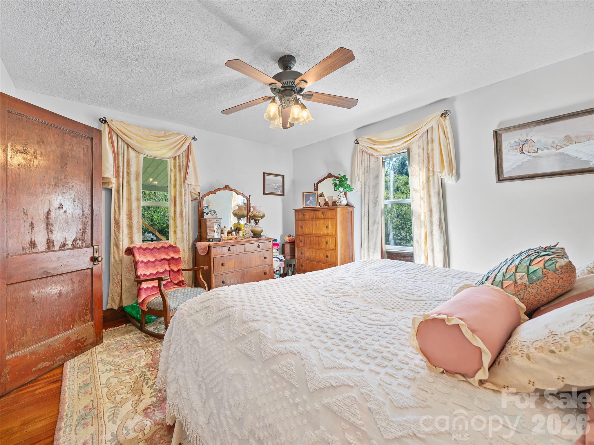 Single Family Residence at 163 Cub Howell Road, Bakersville, photo 8 of 34