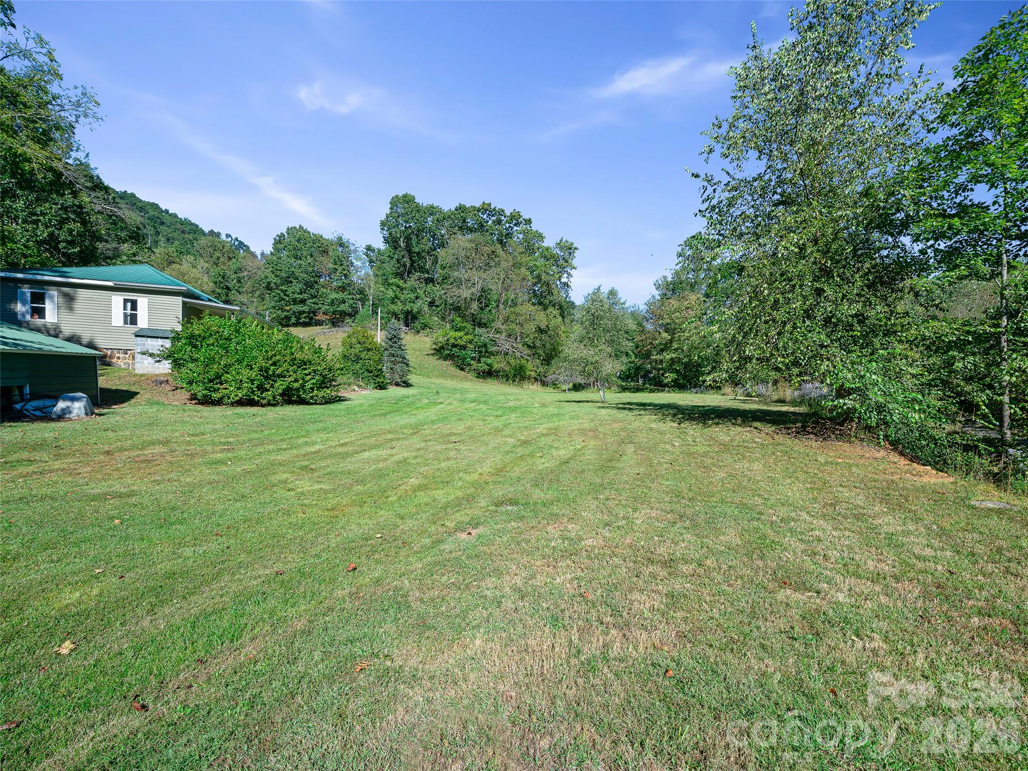 Single Family Residence at 163 Cub Howell Road, Bakersville, photo 26 of 34