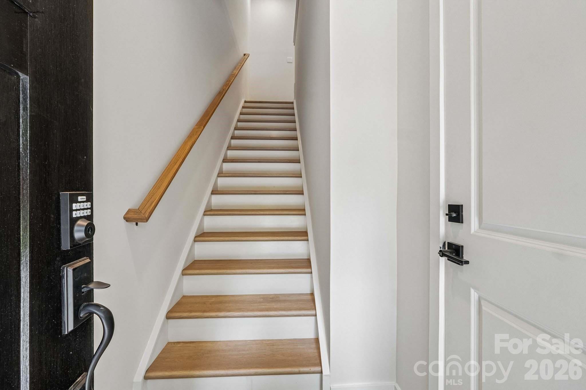 Townhouse at 817 Hammers Lane, Charlotte, photo 2 of 28