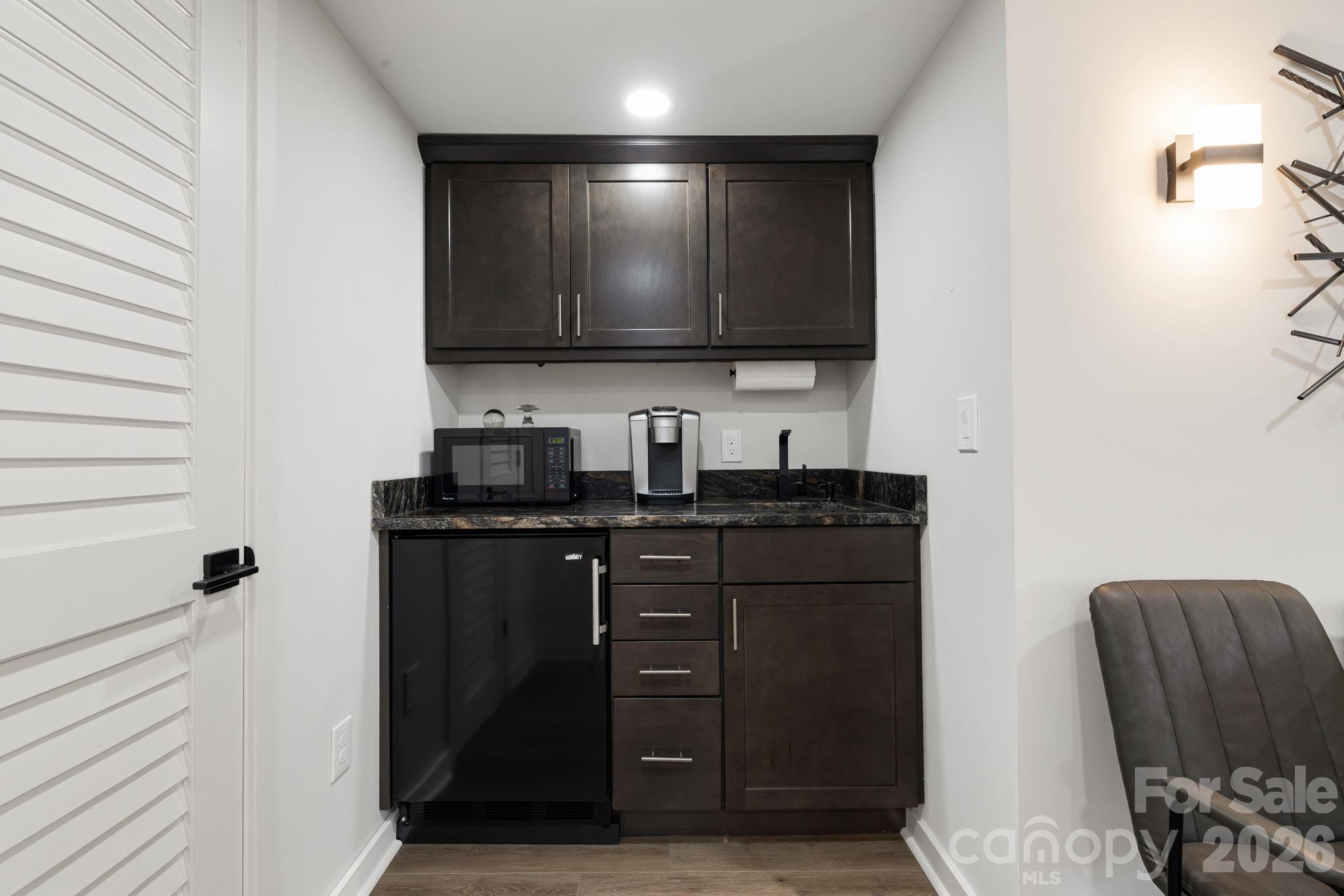 Duplex at 607 Kanuga Road, Hendersonville, photo 24 of 45